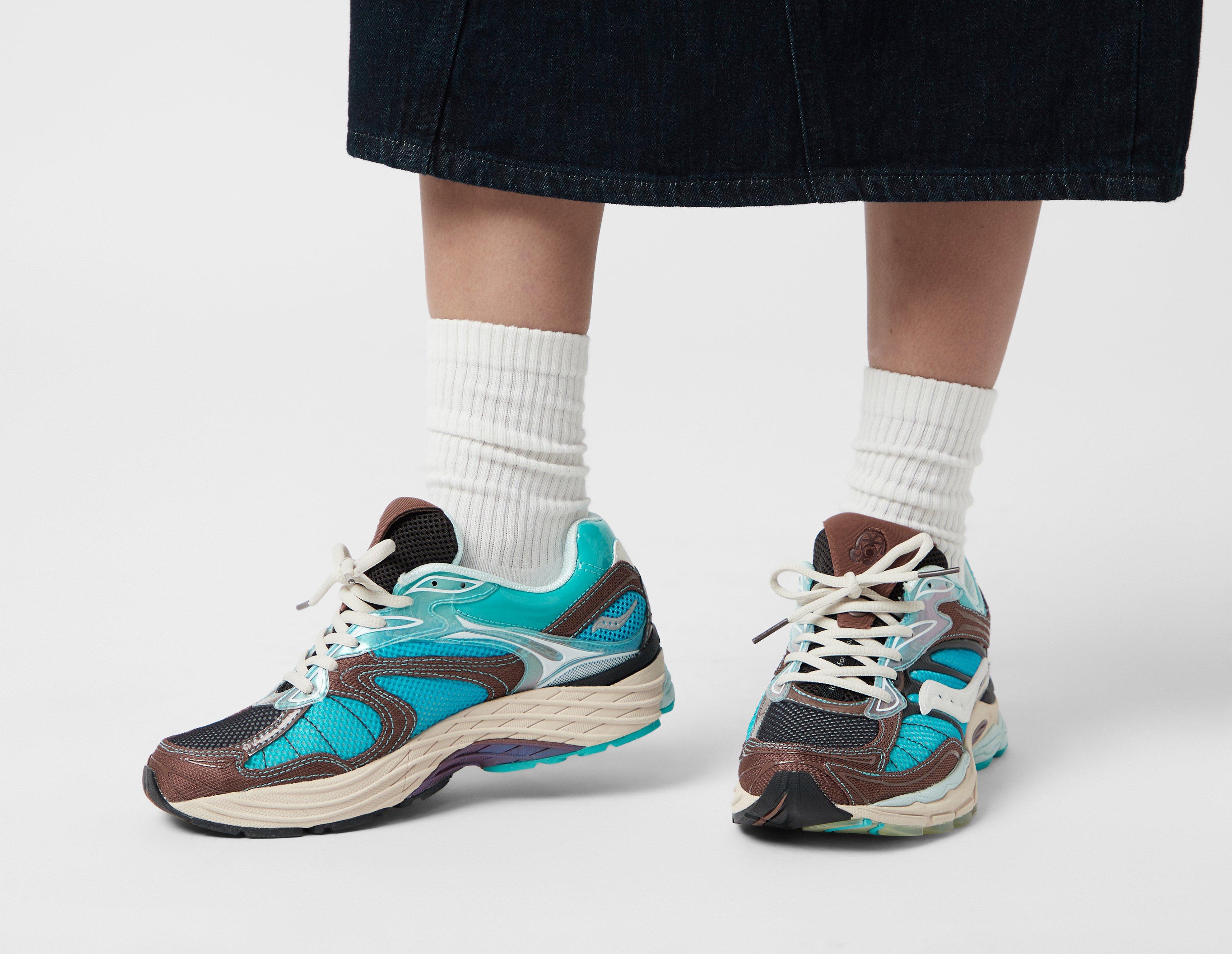 Saucony x Footpatrol ProGrid Omni 9 Women's