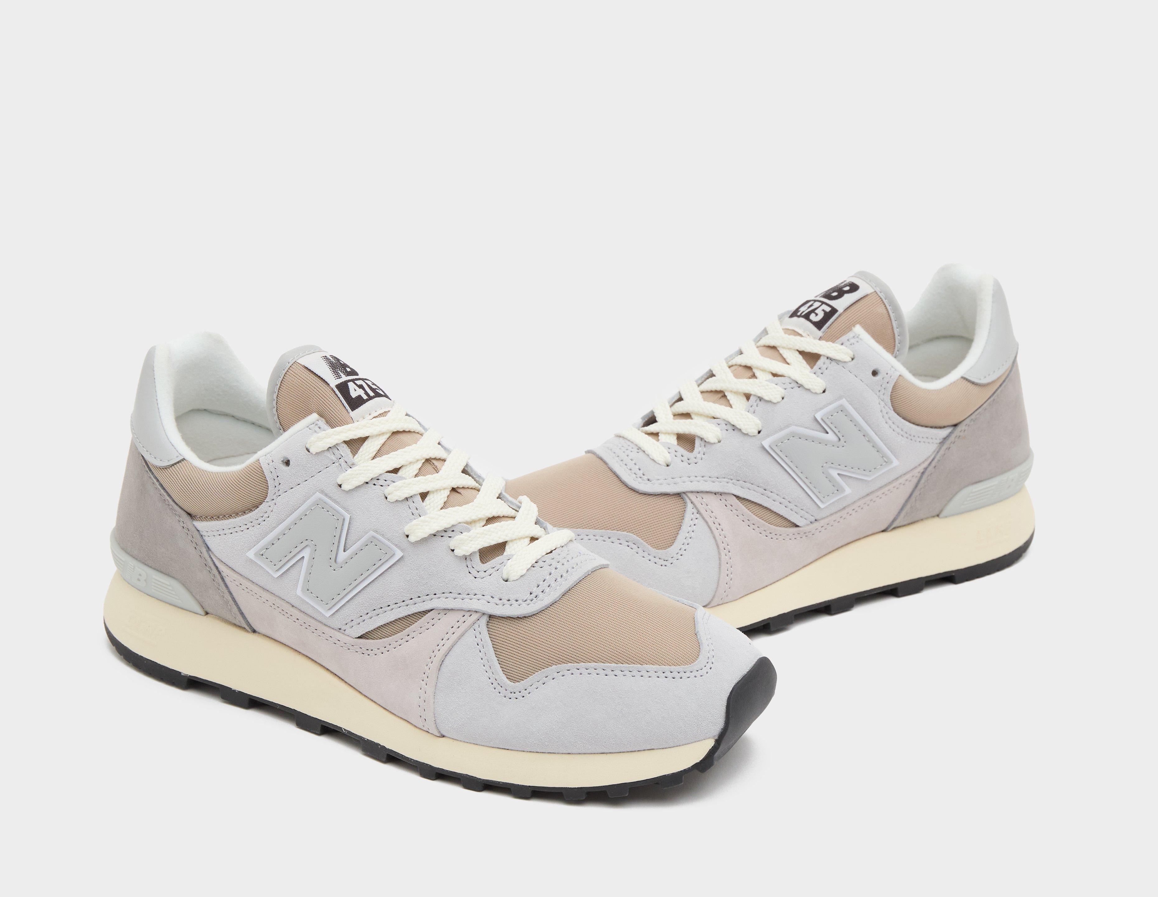 New Balance 475