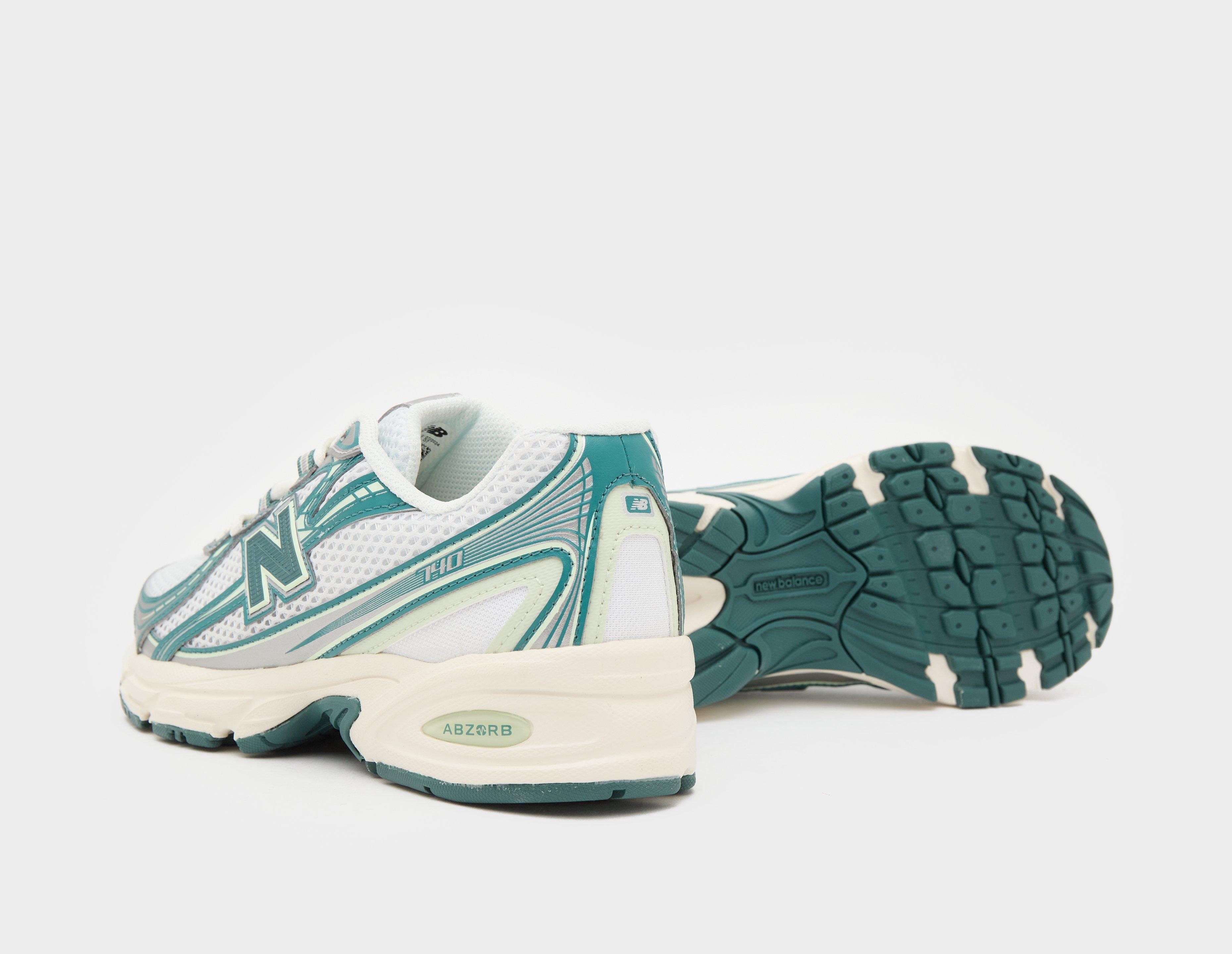 New Balance 740 Women's