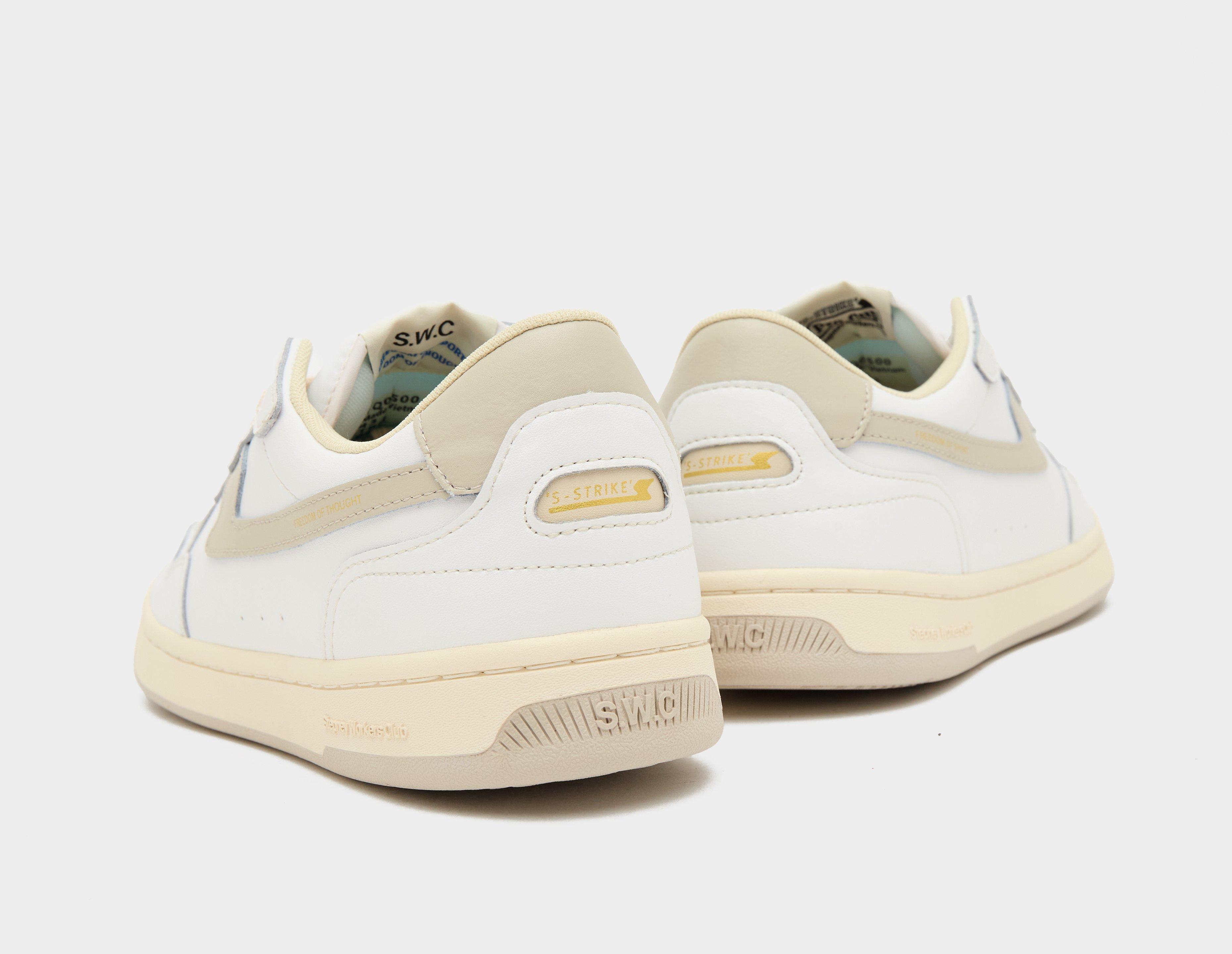 Stepney Workers Club Pro Cup S Strike