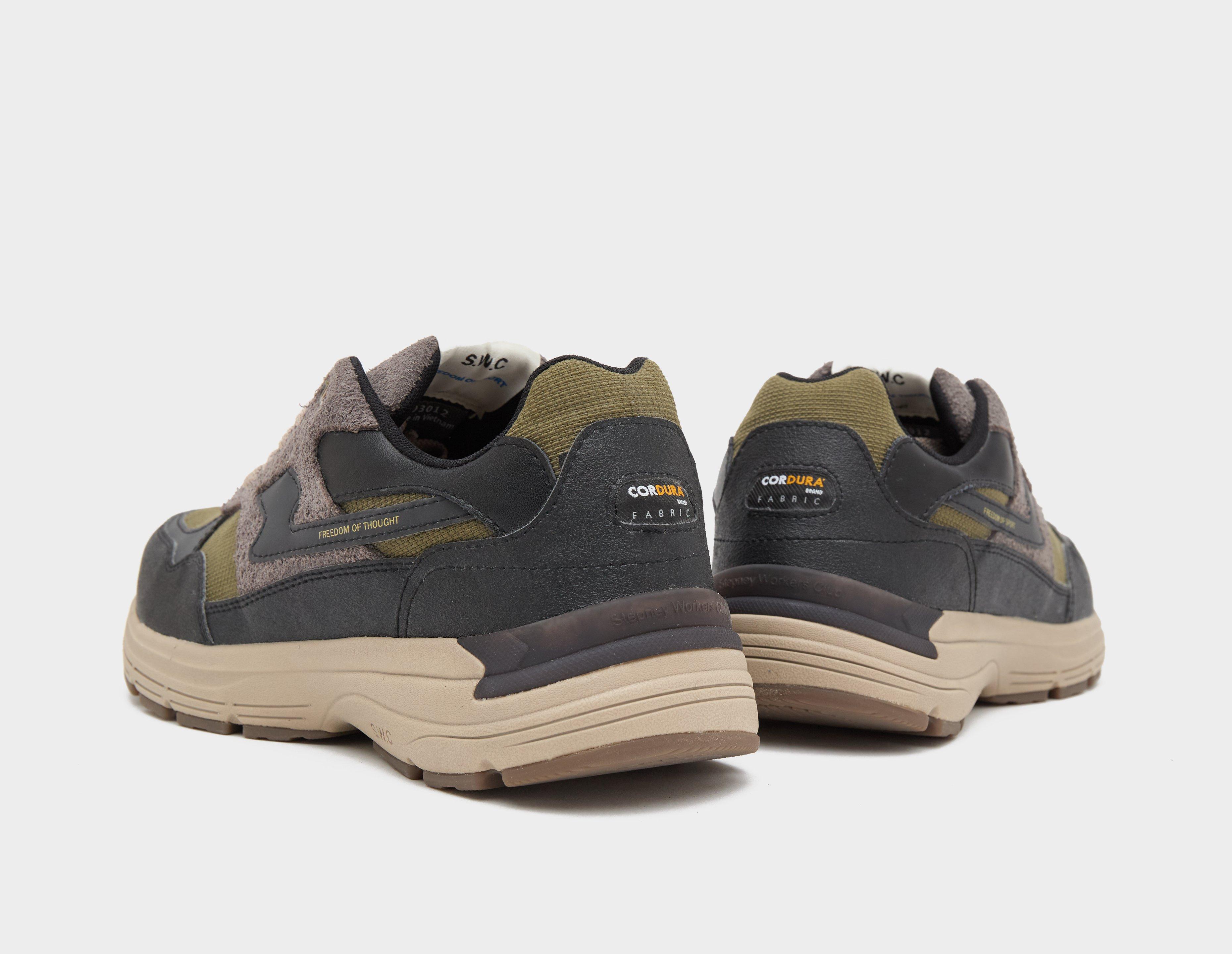 Stepney Workers Club Amiel S-Strike