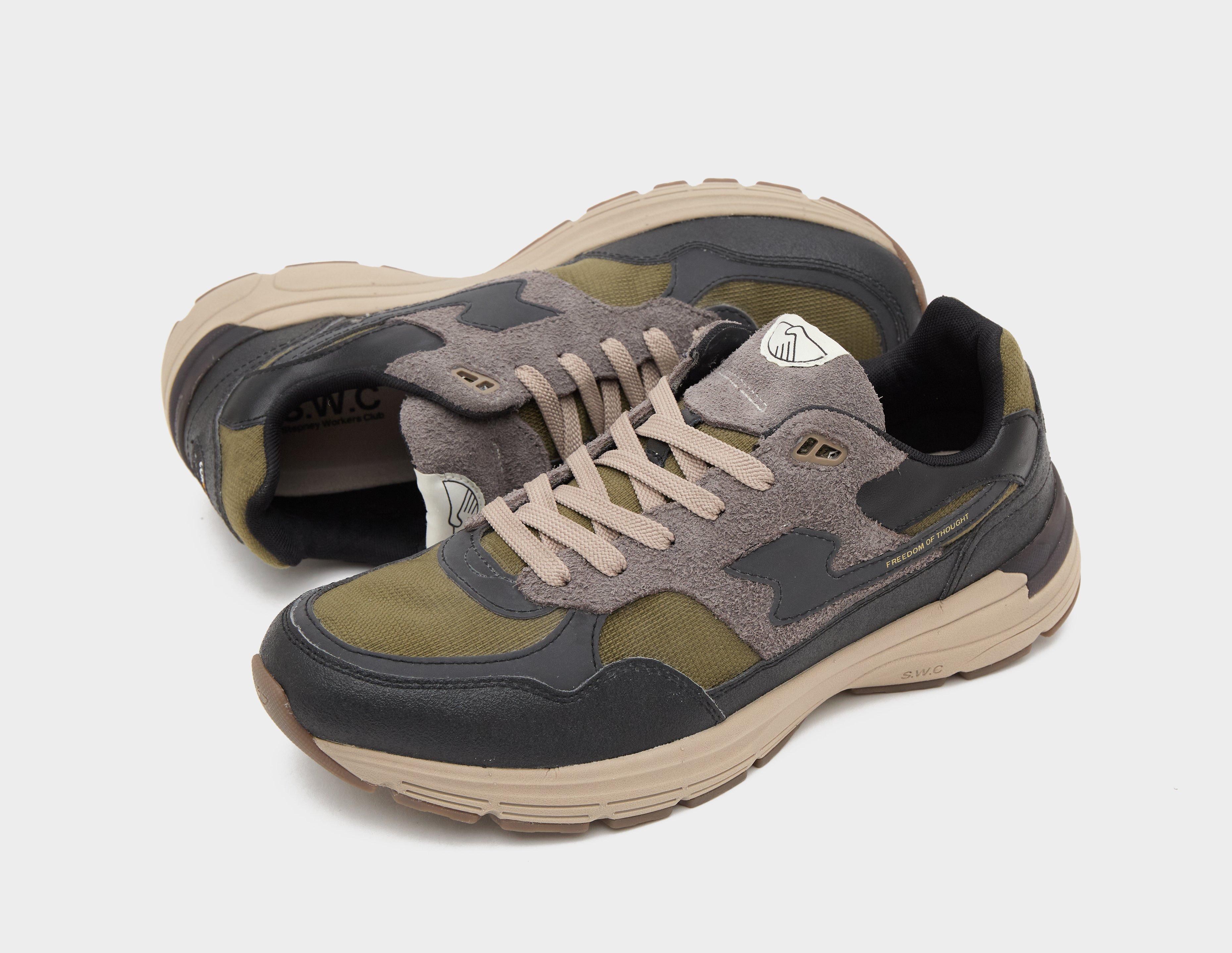 Stepney Workers Club Amiel S-Strike