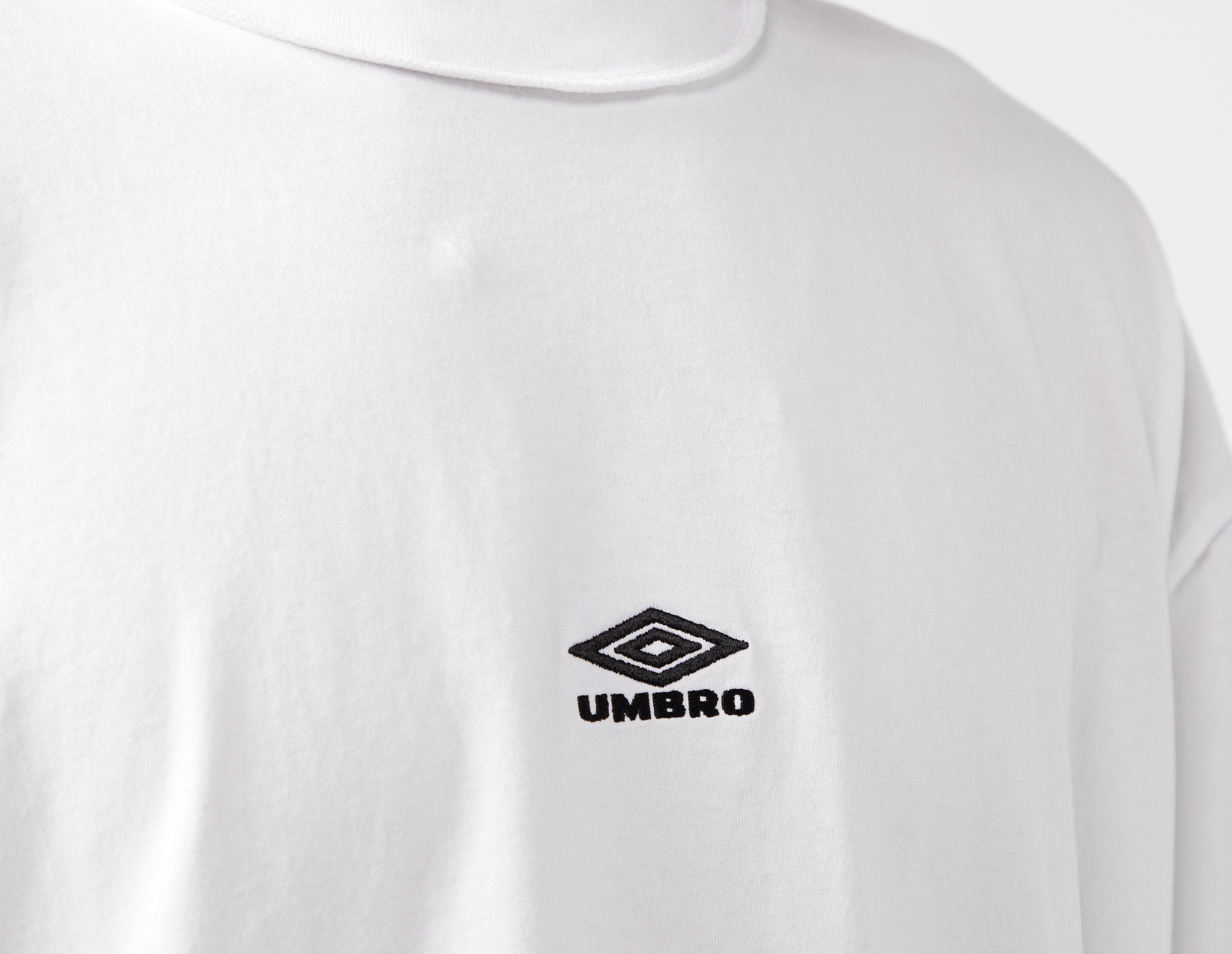Umbro Inside Out Logo T-Shirt