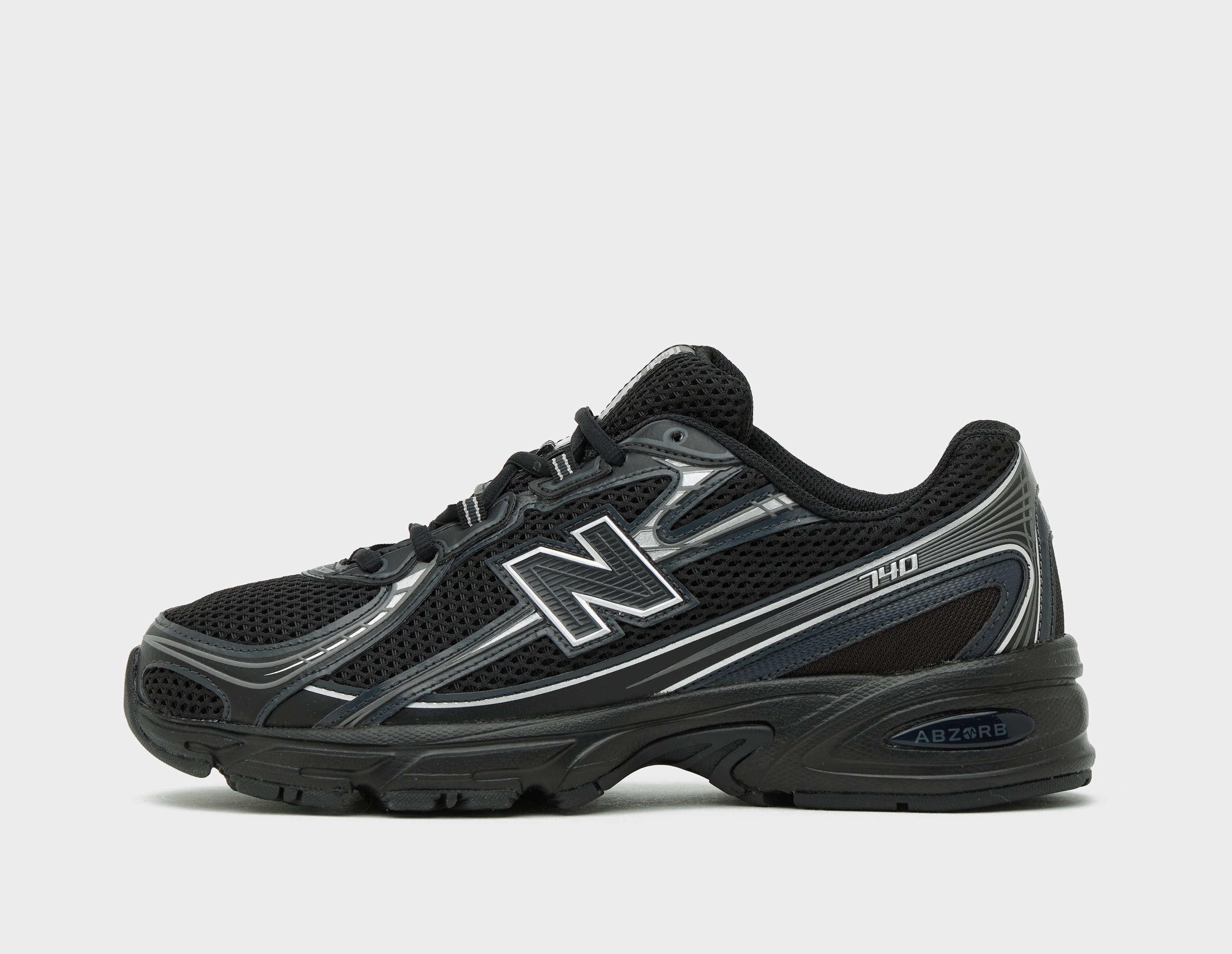 Black New Balance 740 size Ireland