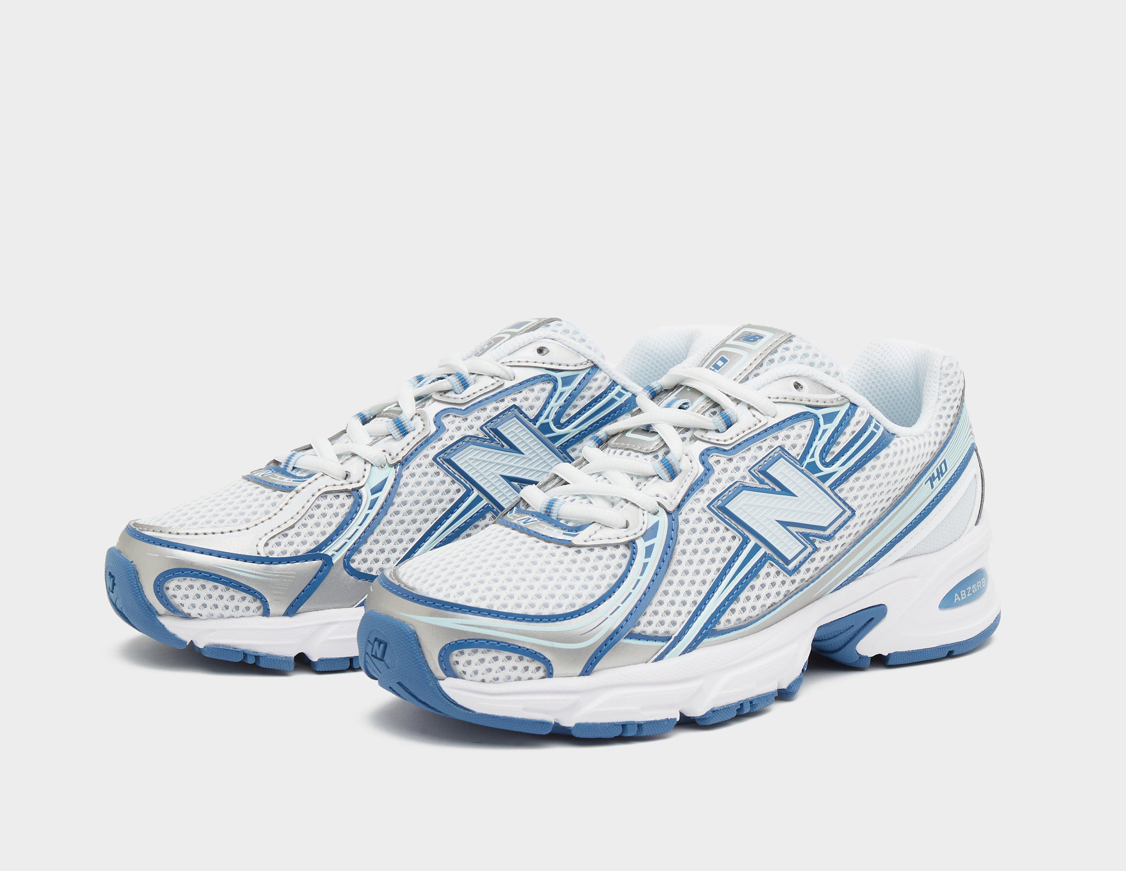 New Balance 740 Women's