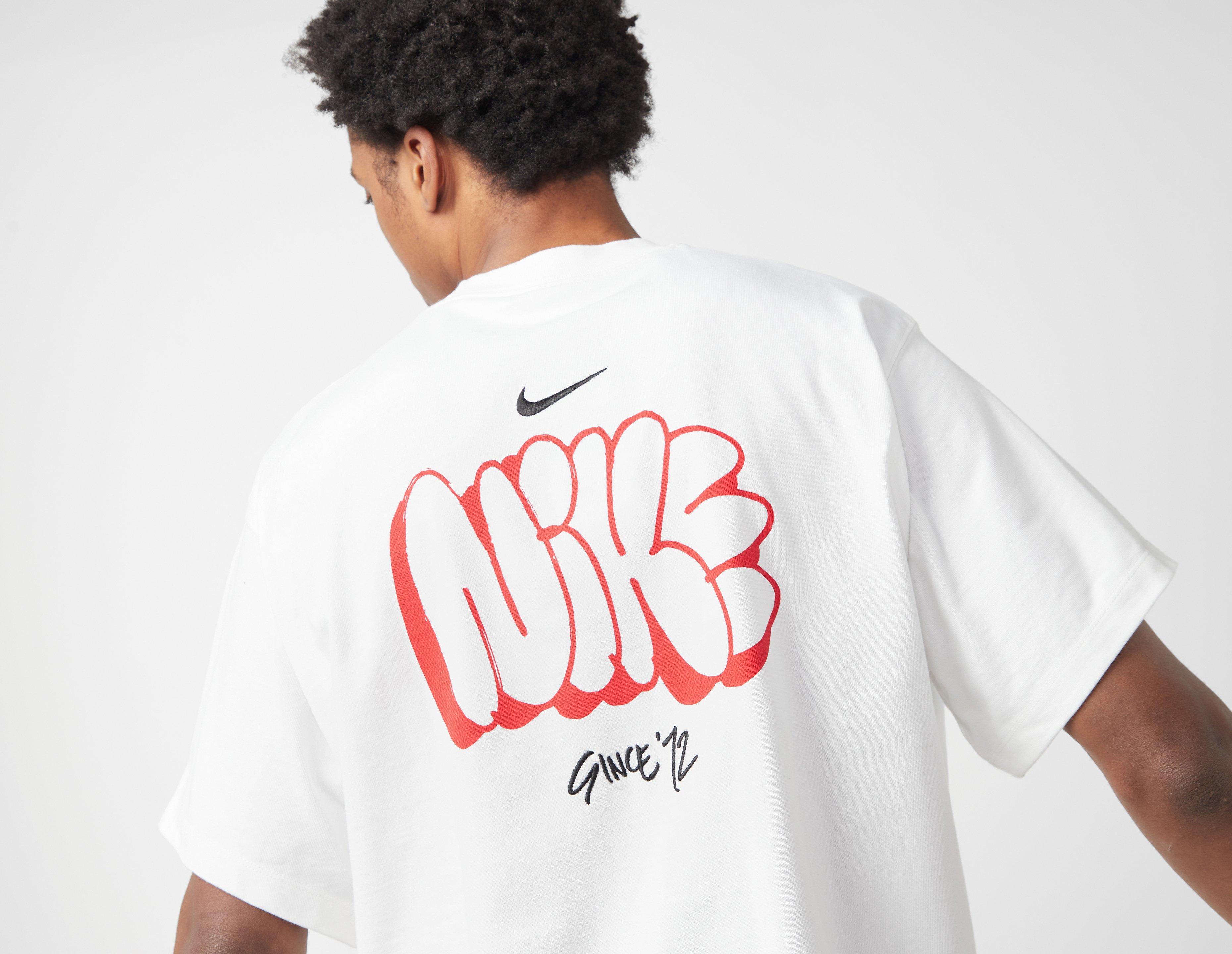 Nike Solo Swoosh Graffiti T-Shirt