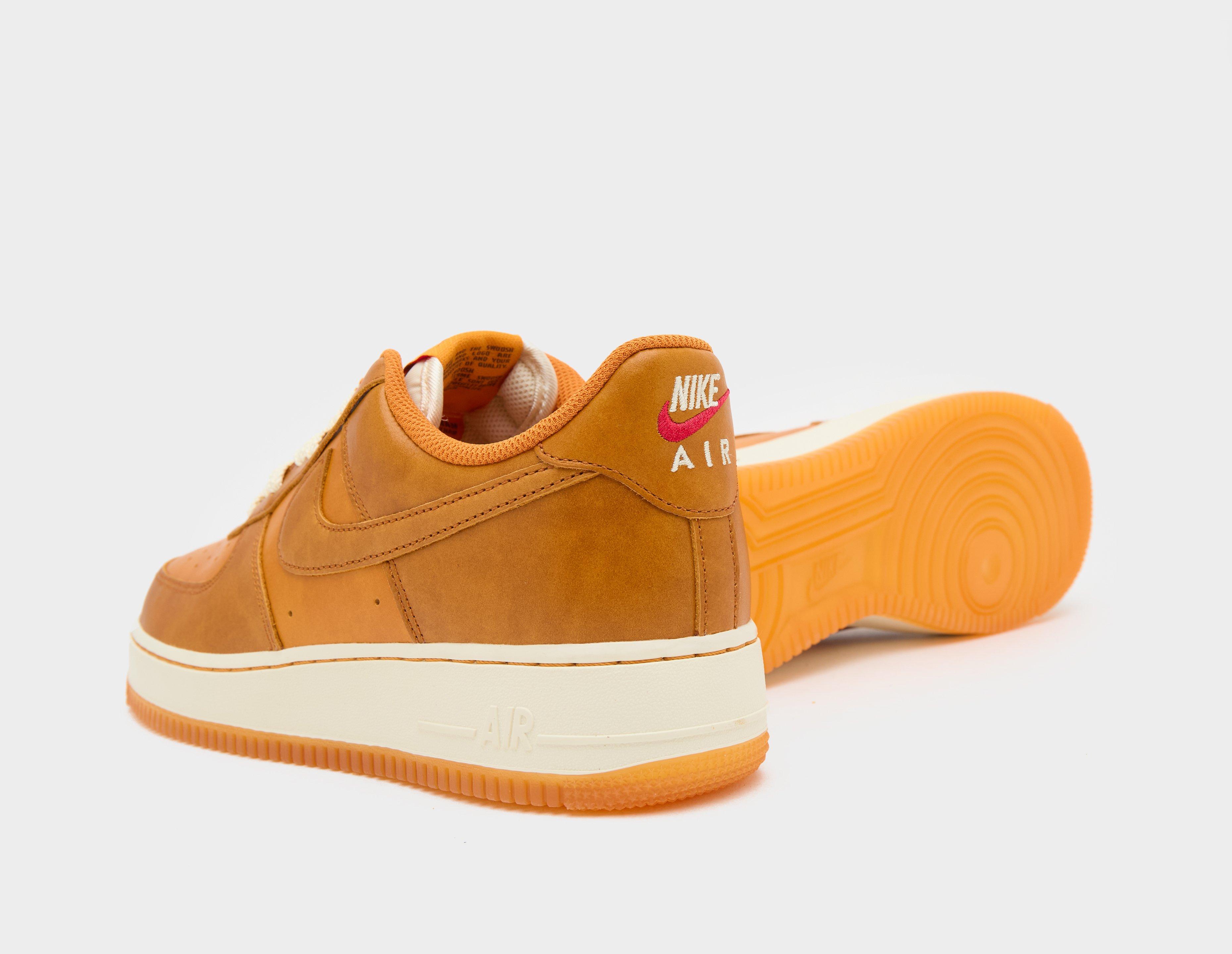 Nike Air Force 1 LV8