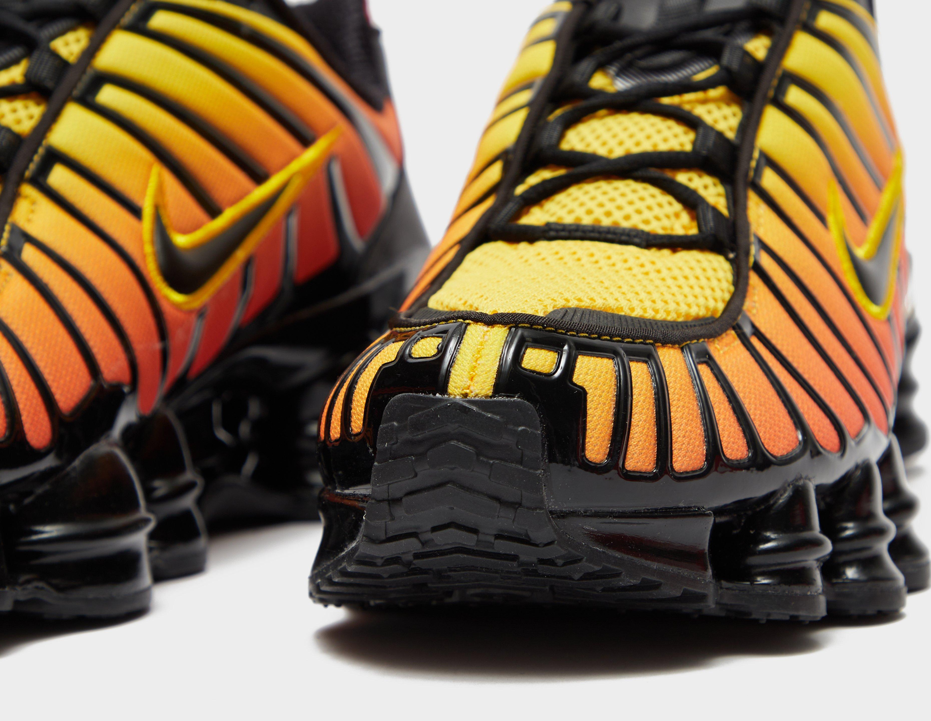 靴 Nike Shox TL Black and Max Orange 25cm Nike Shox TL Total Shox Black-Black-Amarillo Yellow-Orange