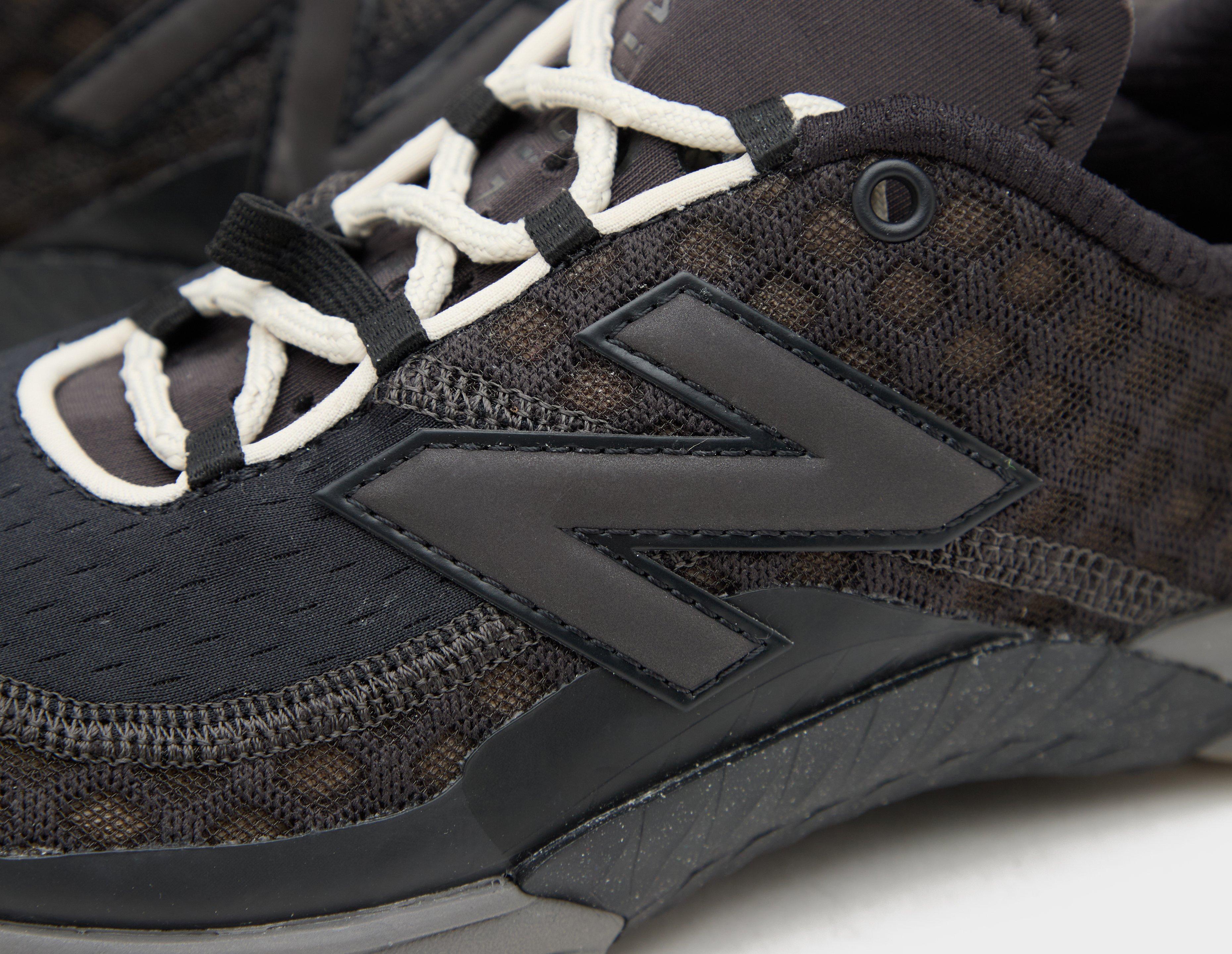 New Balance Minimus T10