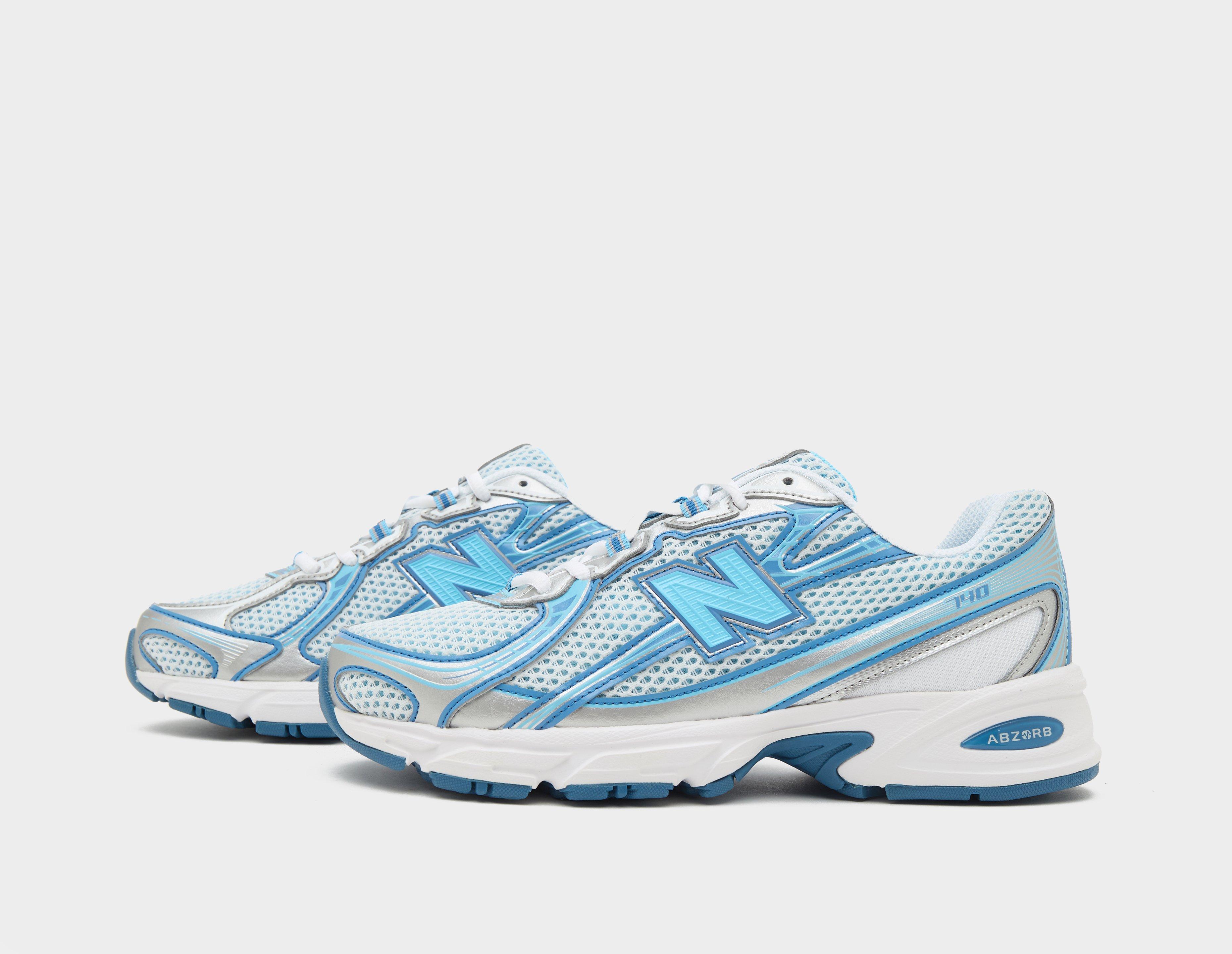 New Balance 740 Women's