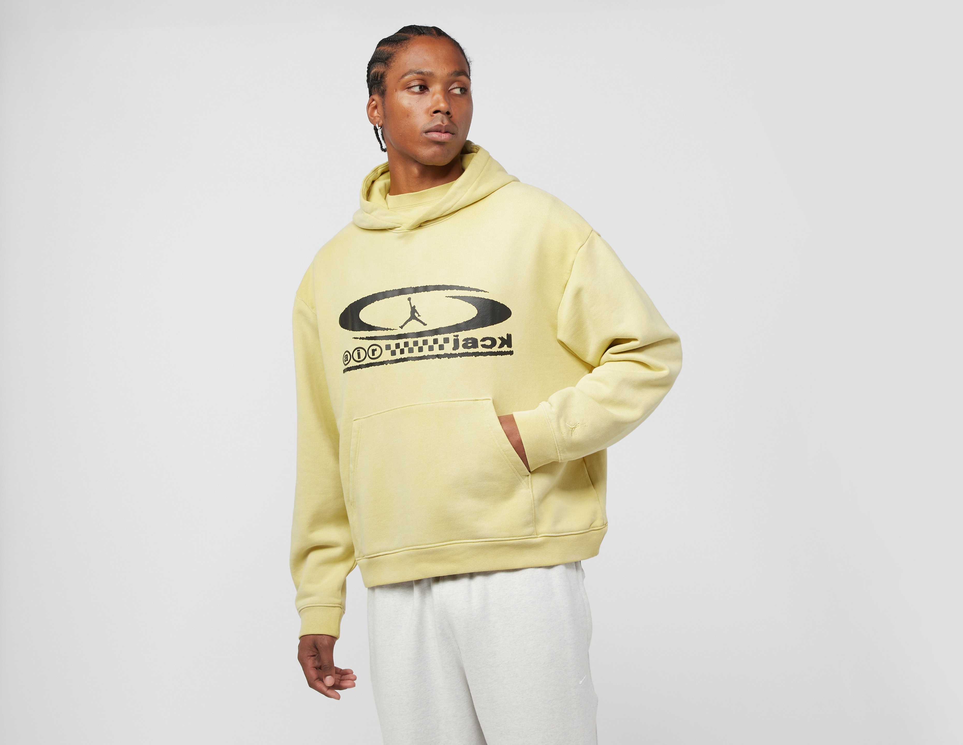 Yellow Jordan x Travis Scott Hoodie size?
