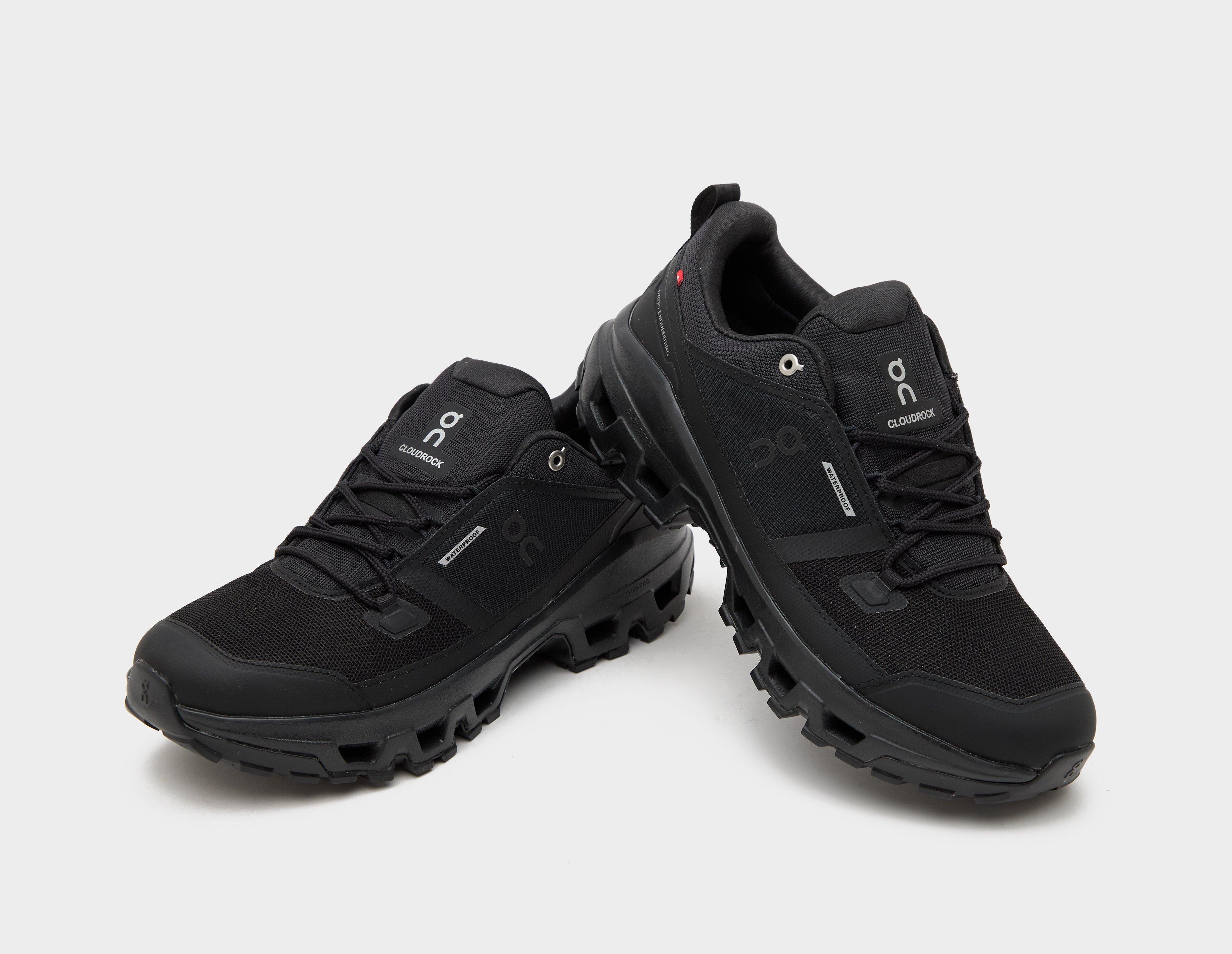 On Running Cloudrock Low Waterproof