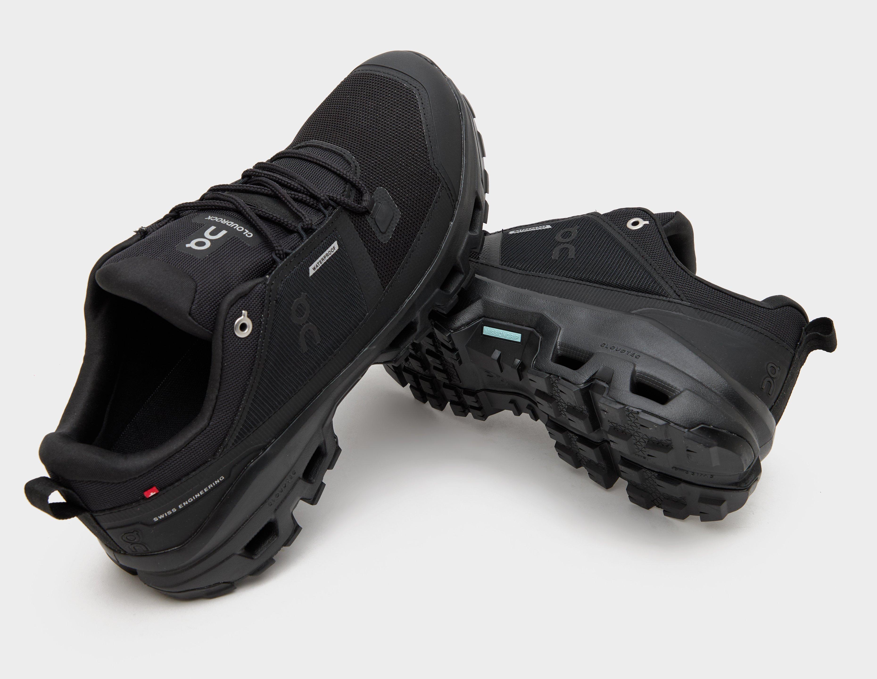 On Running Cloudrock Low Waterproof