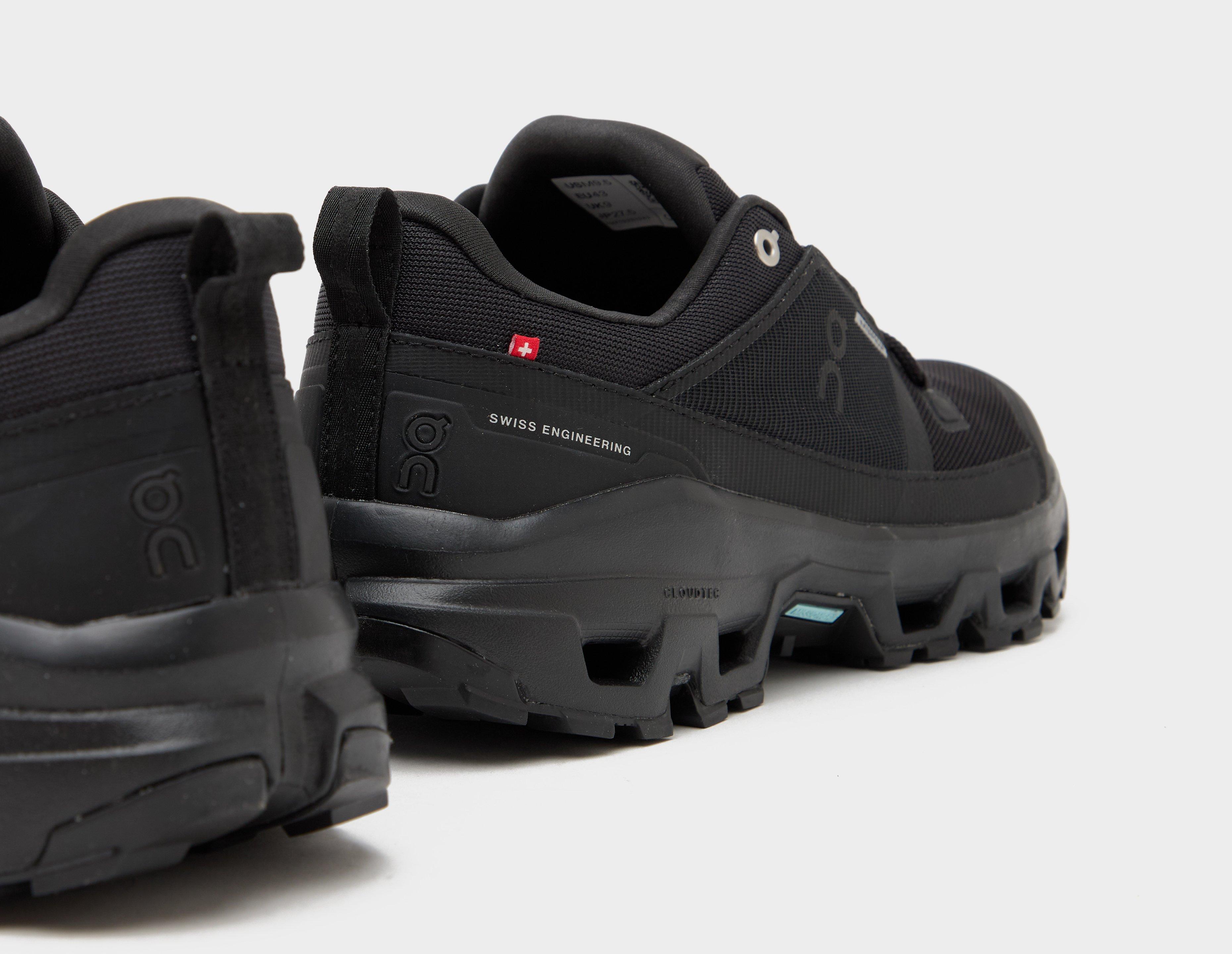 On Running Cloudrock Low Waterproof