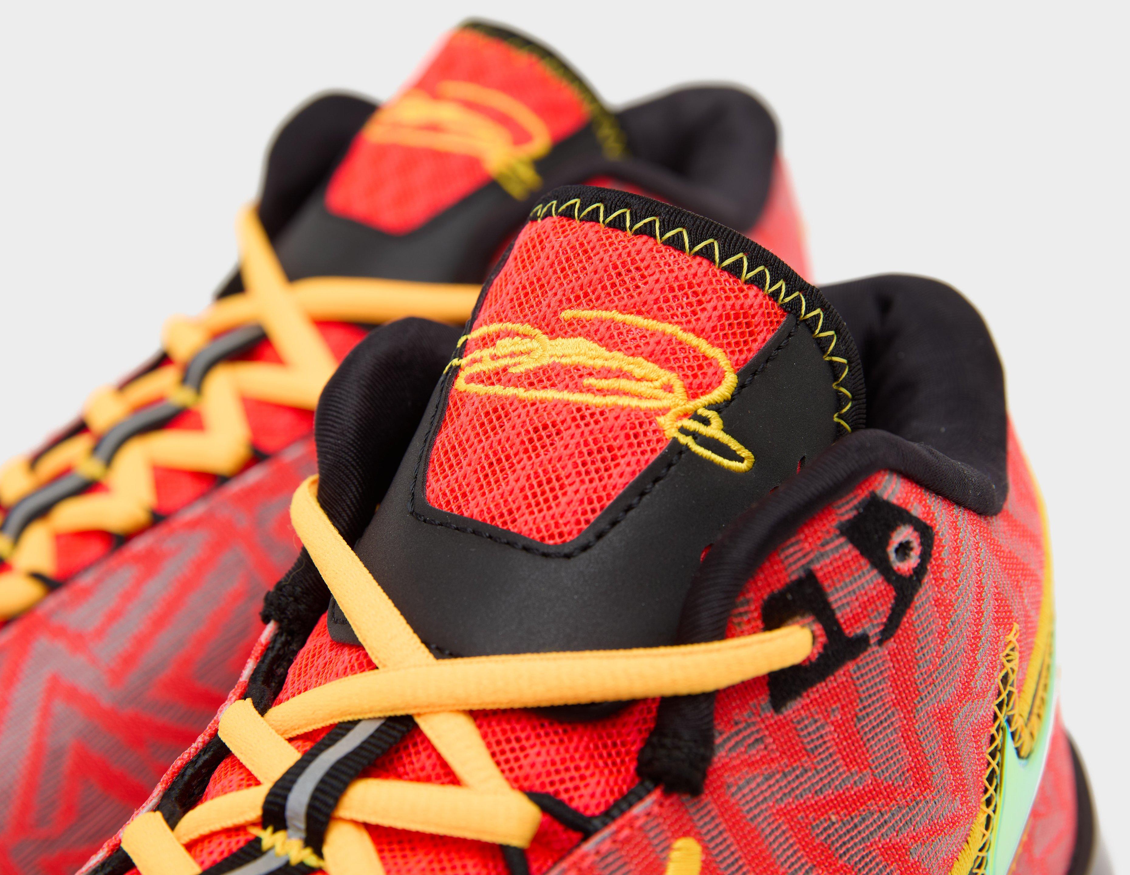 Nike LeBron NXXt Genisus