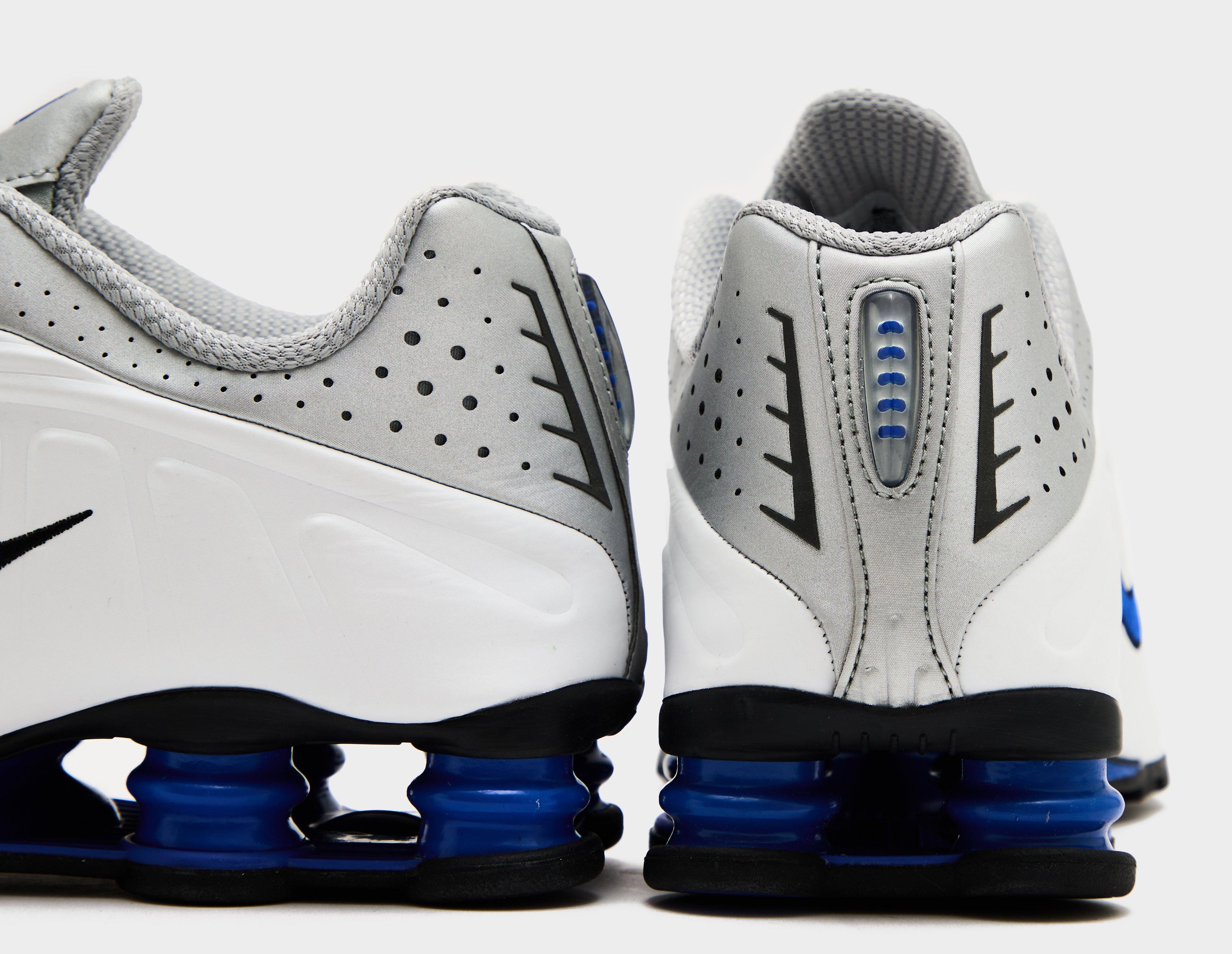 Nike Shox R4