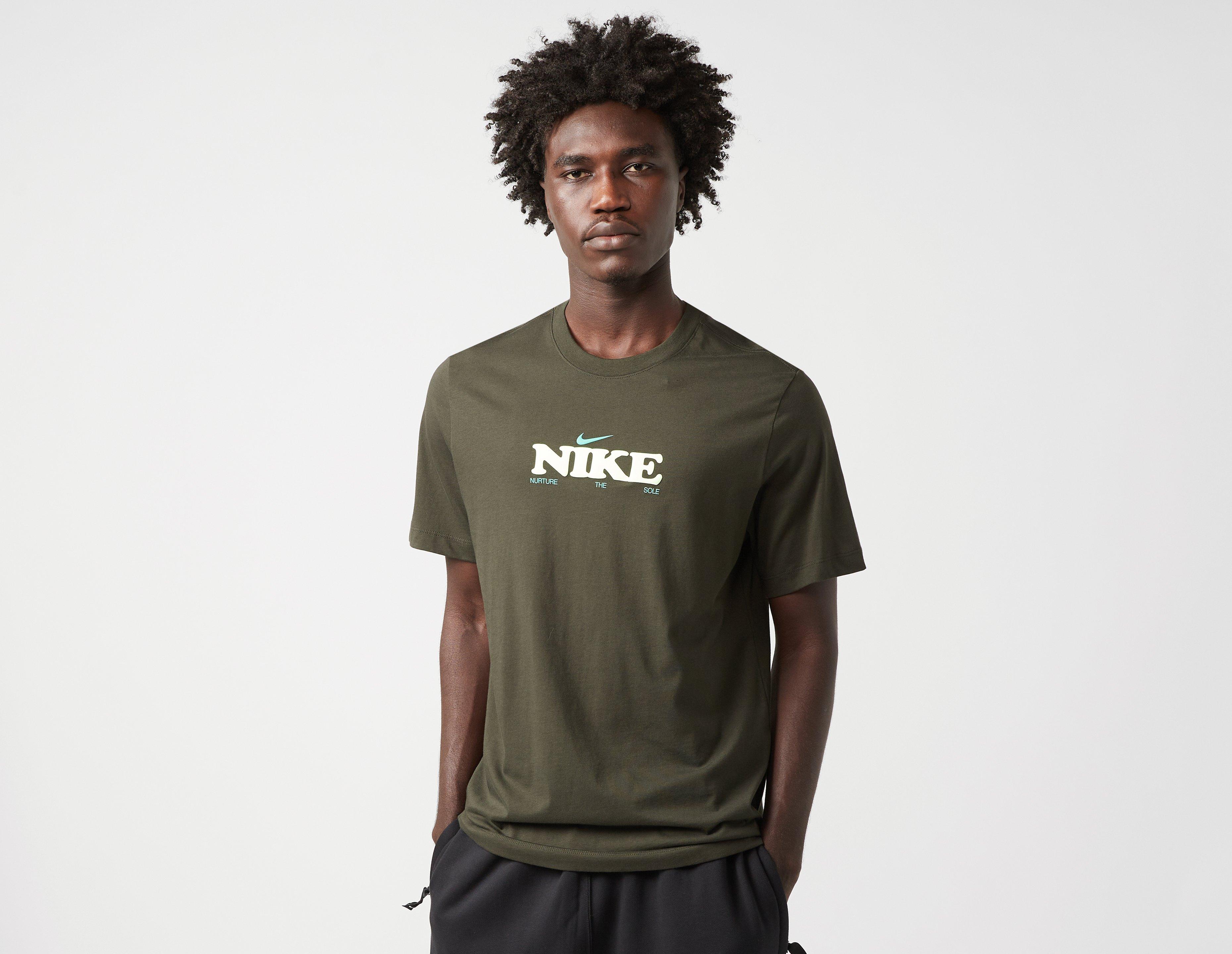 Nike Nurture T-Shirt
