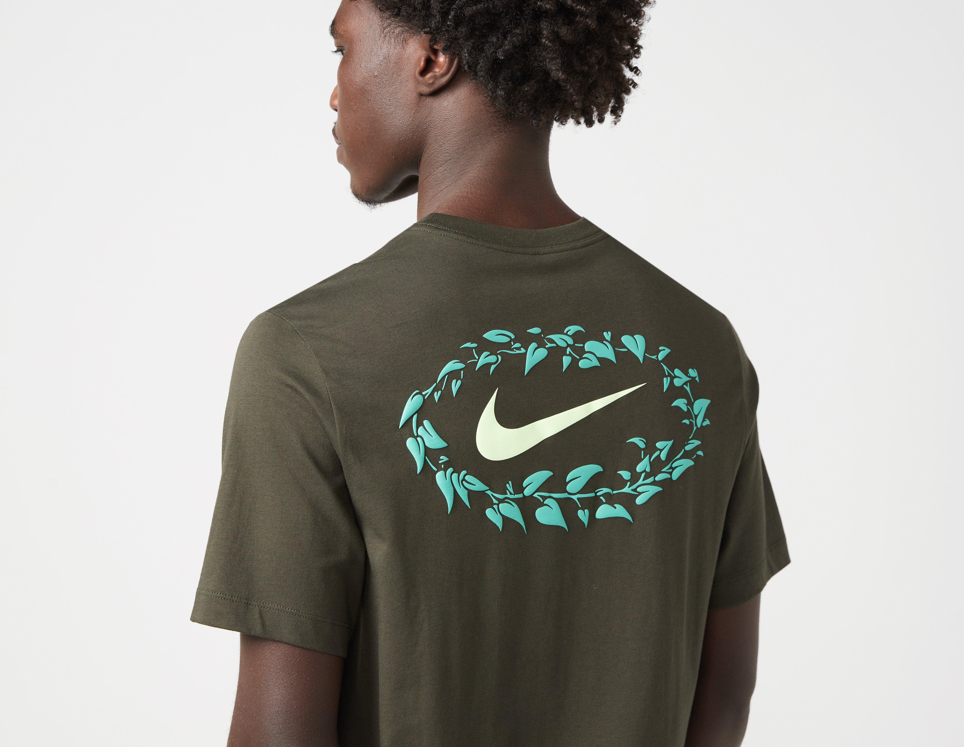 Nike Nurture T-Shirt