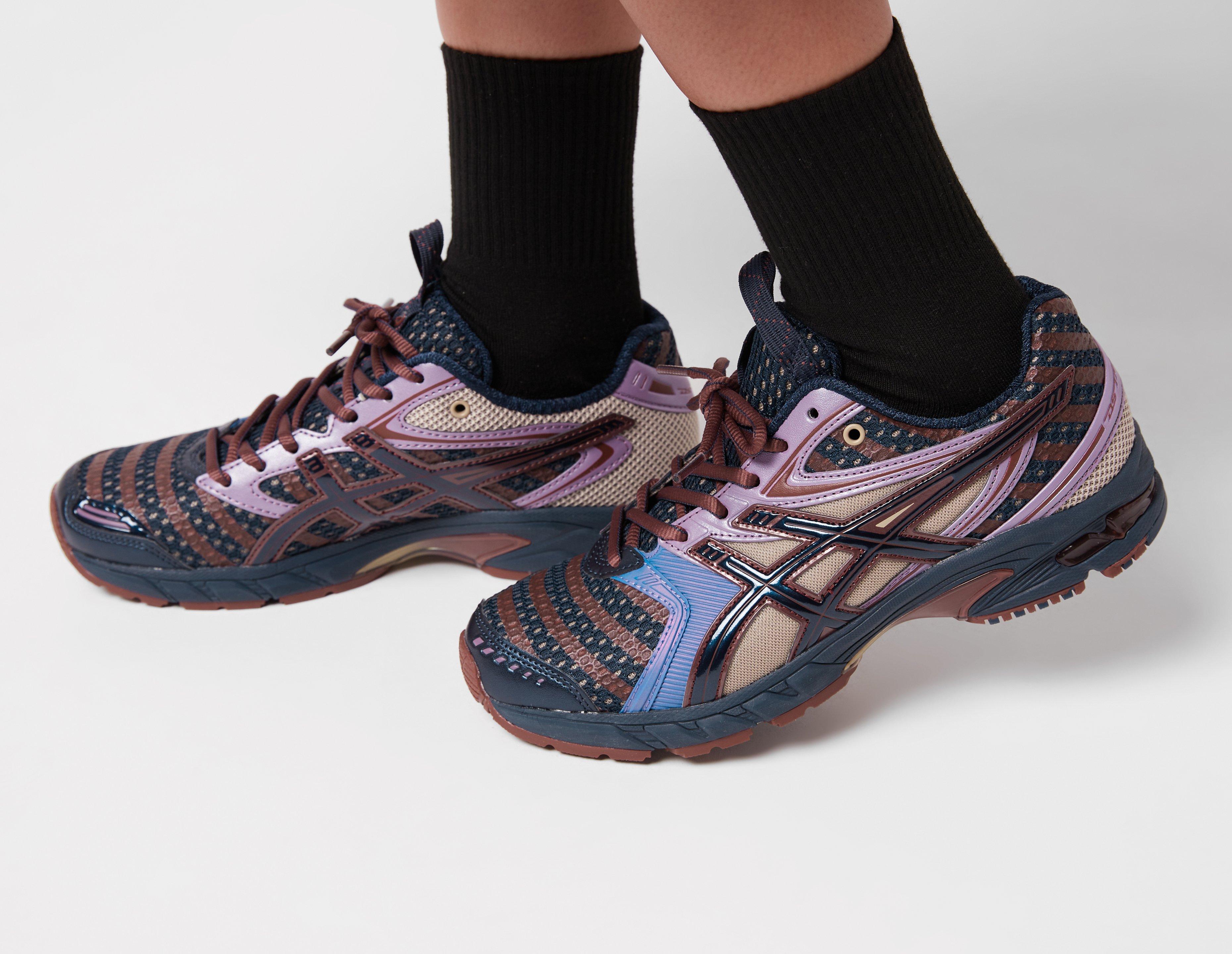 ASICS UB9-S GEL-DS TRAINER 14 Women's