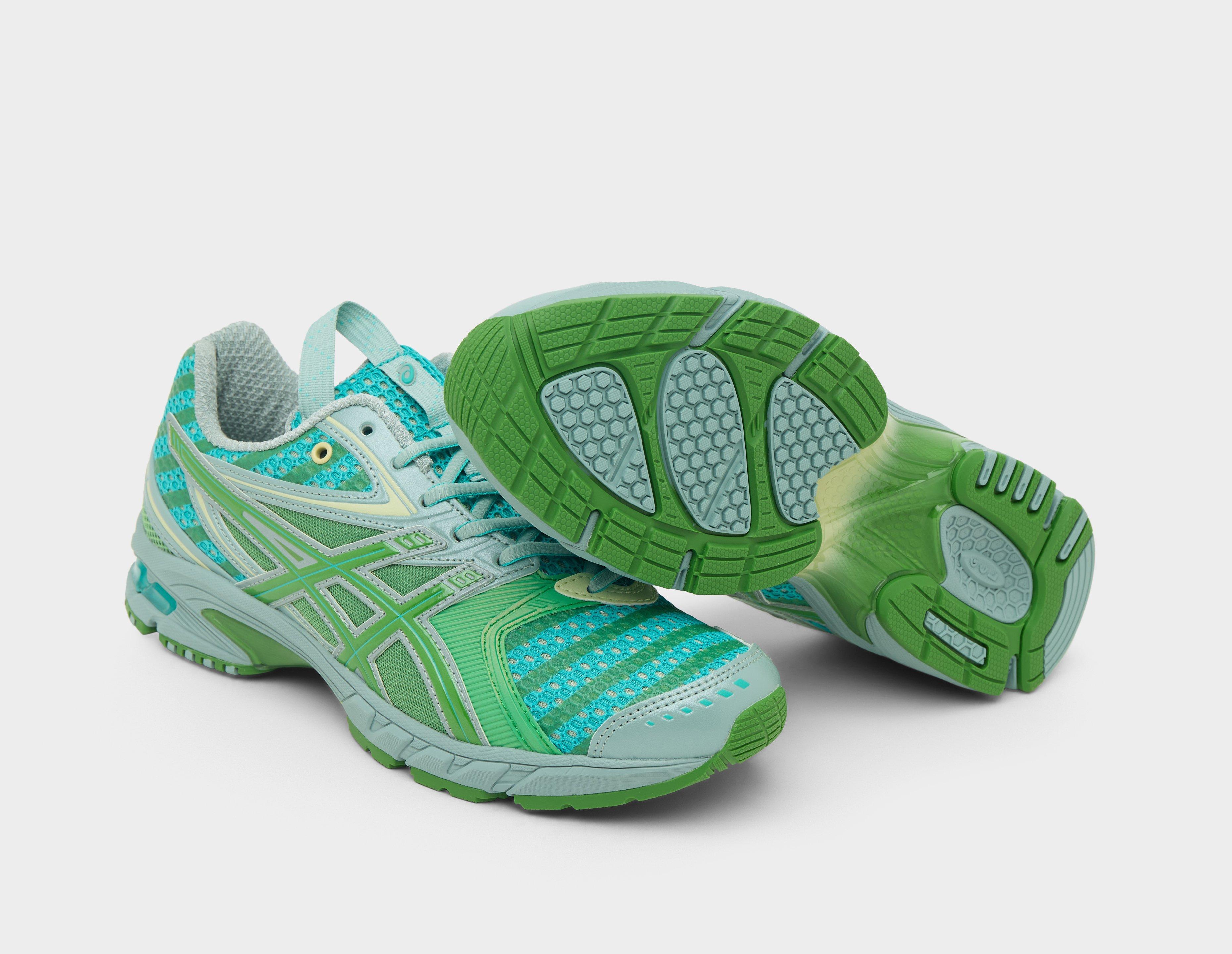 ASICS UB9-S GEL-DS TRAINER 14