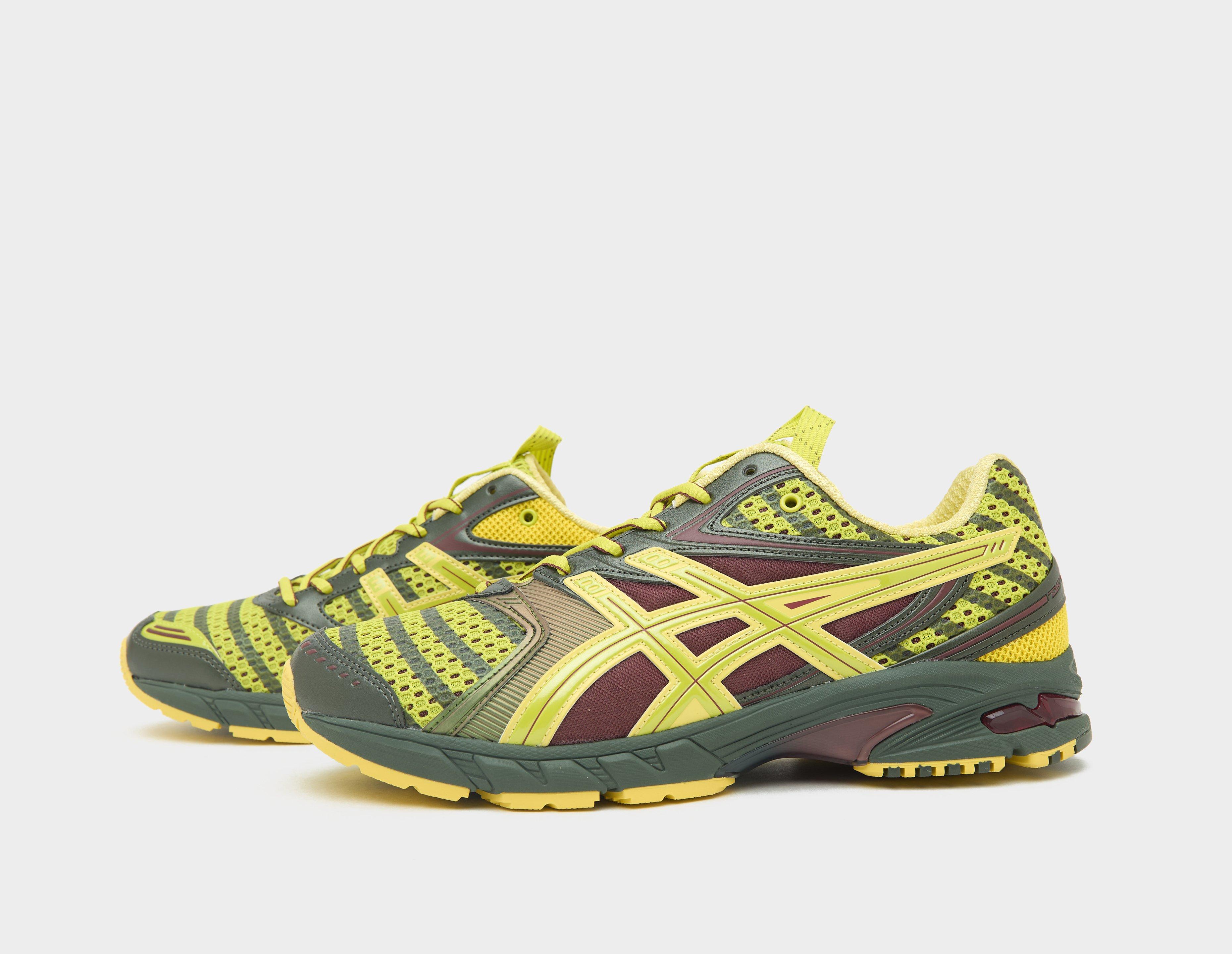 ASICS UB9-S GEL-DS TRAINER 14