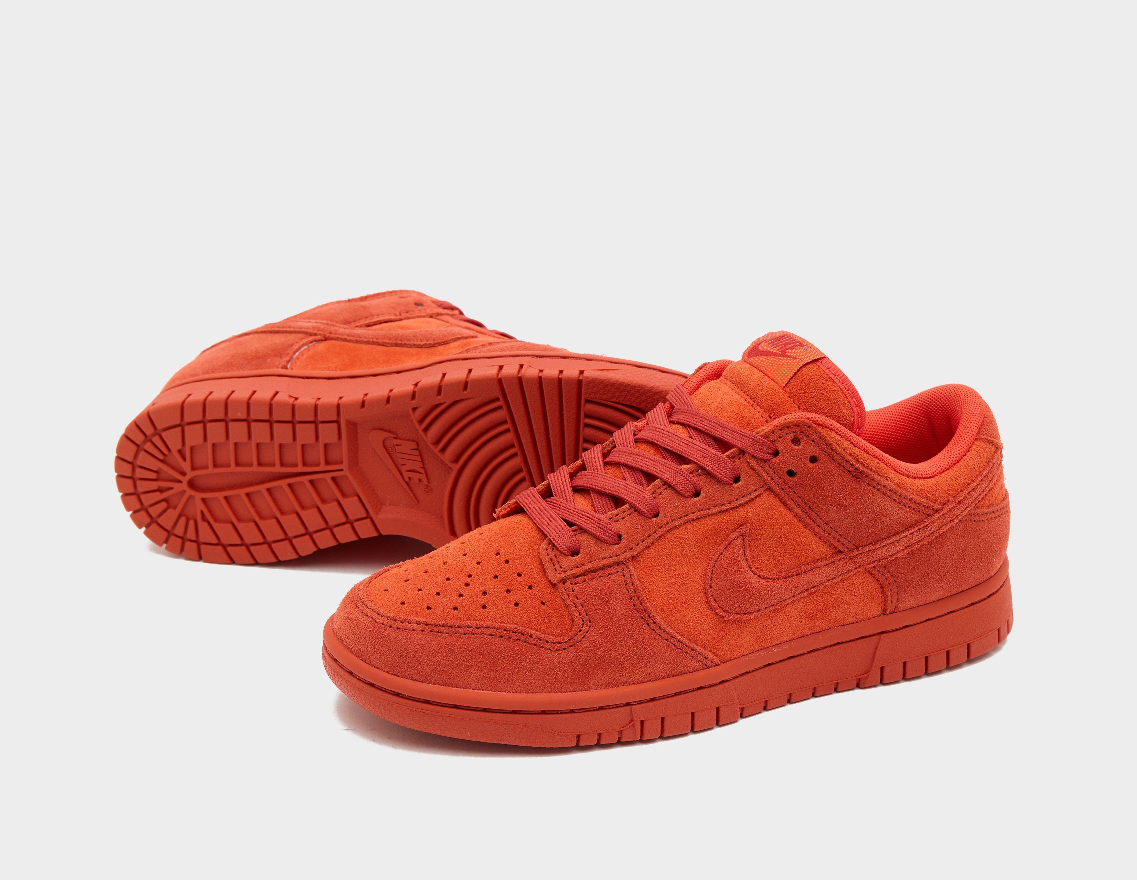 Nike Dunk Low Women's