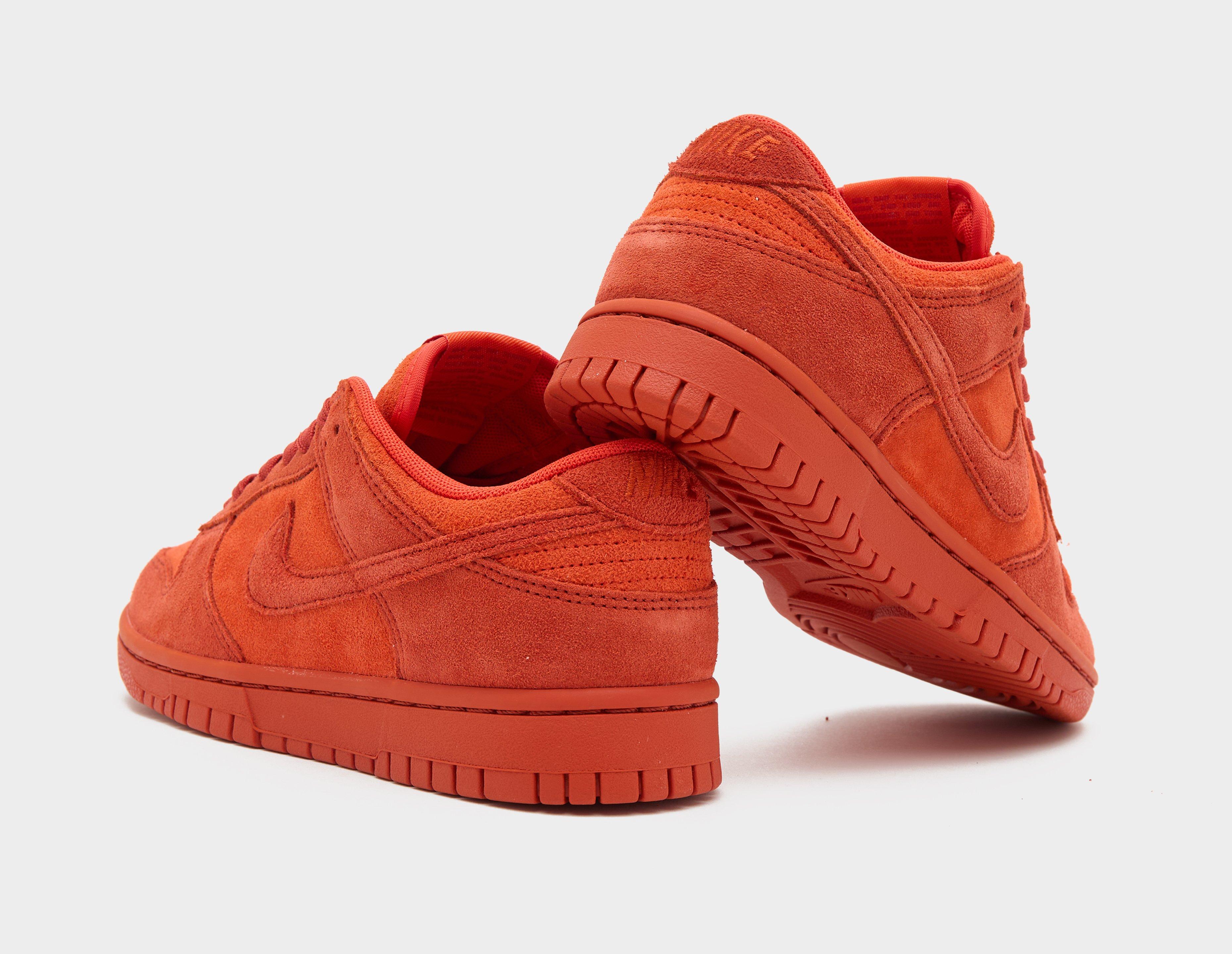 Nike Dunk Low Women's