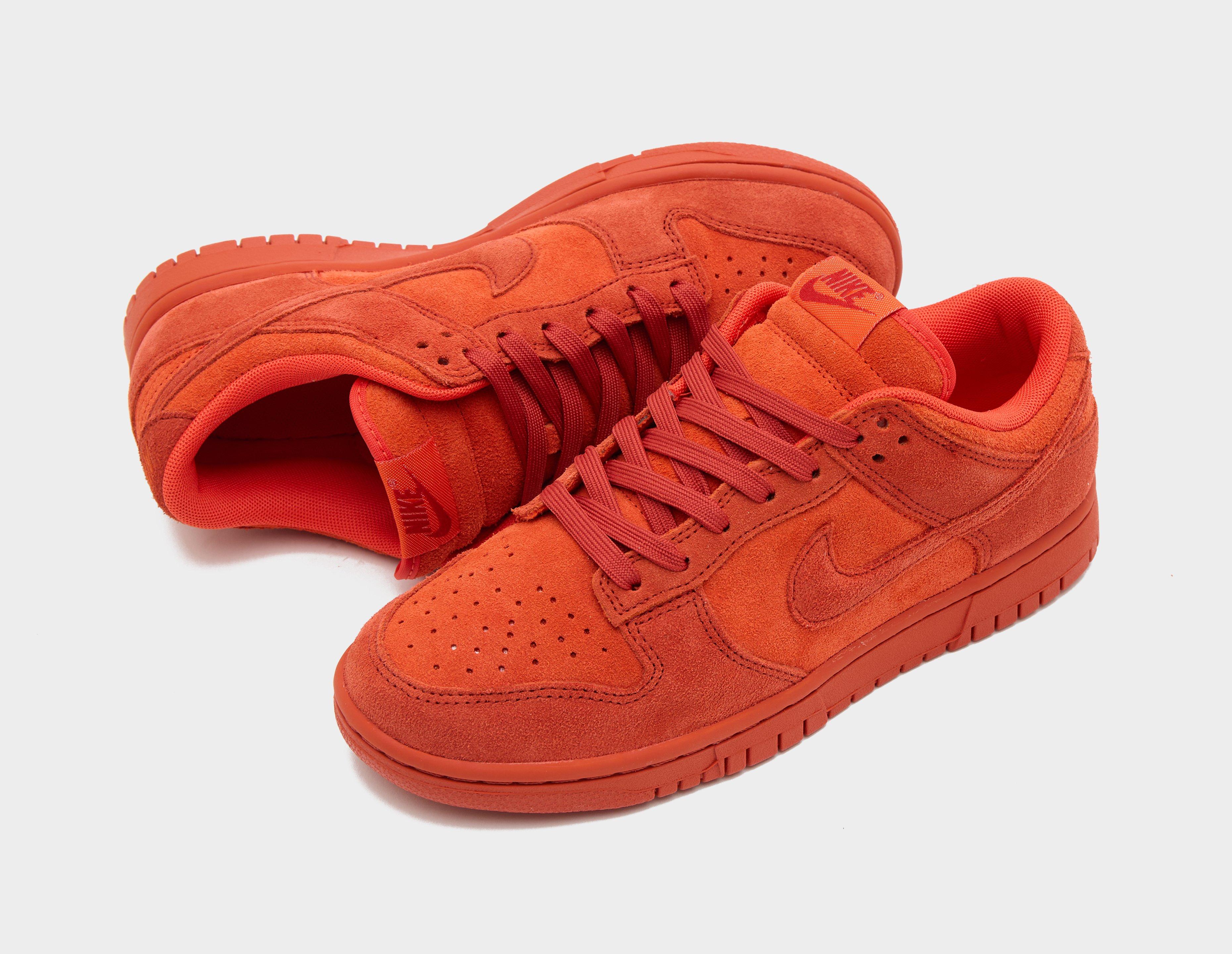 Nike Dunk Low Women's