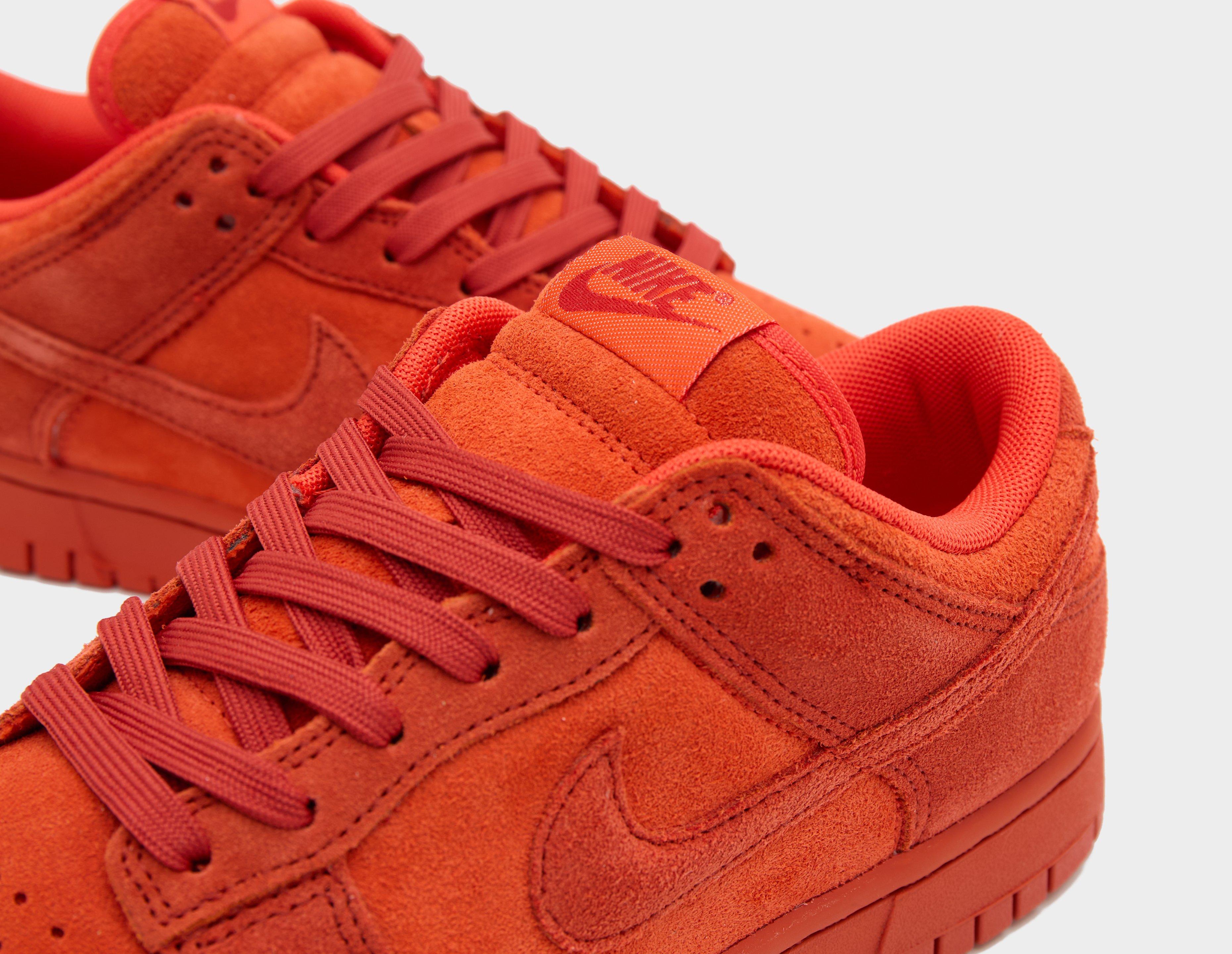 Nike Dunk Low Women's