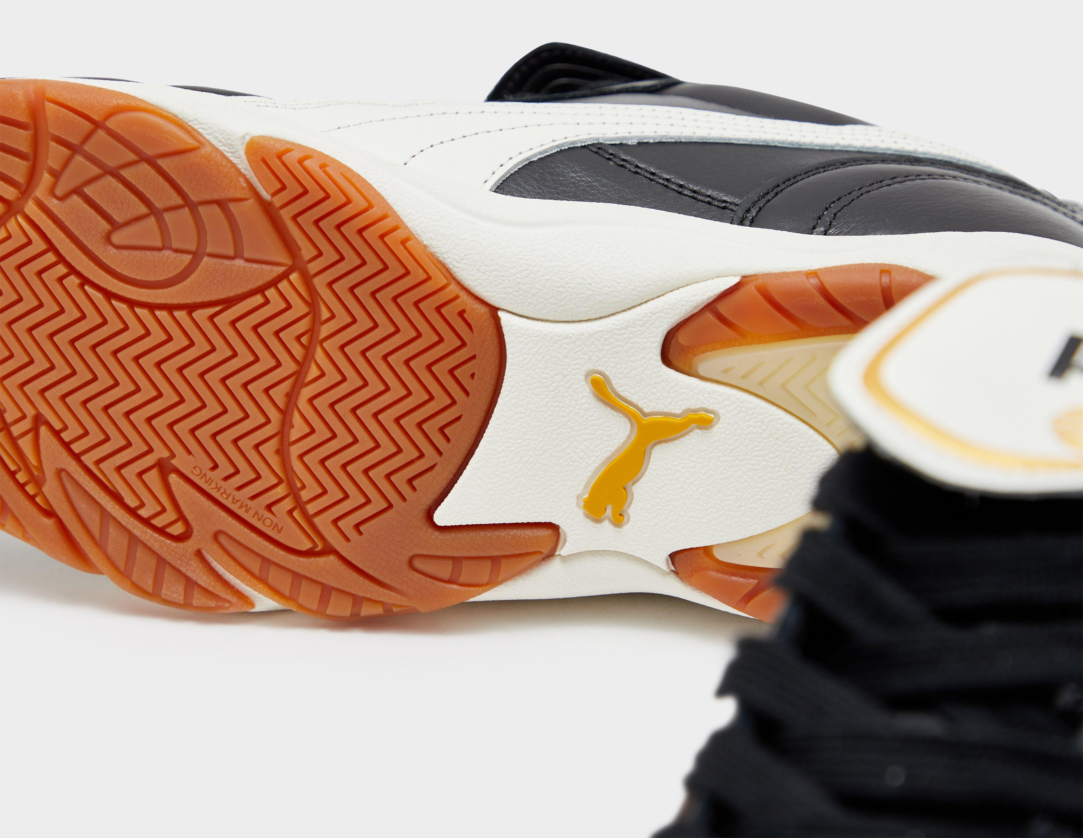 PUMA King Indoor