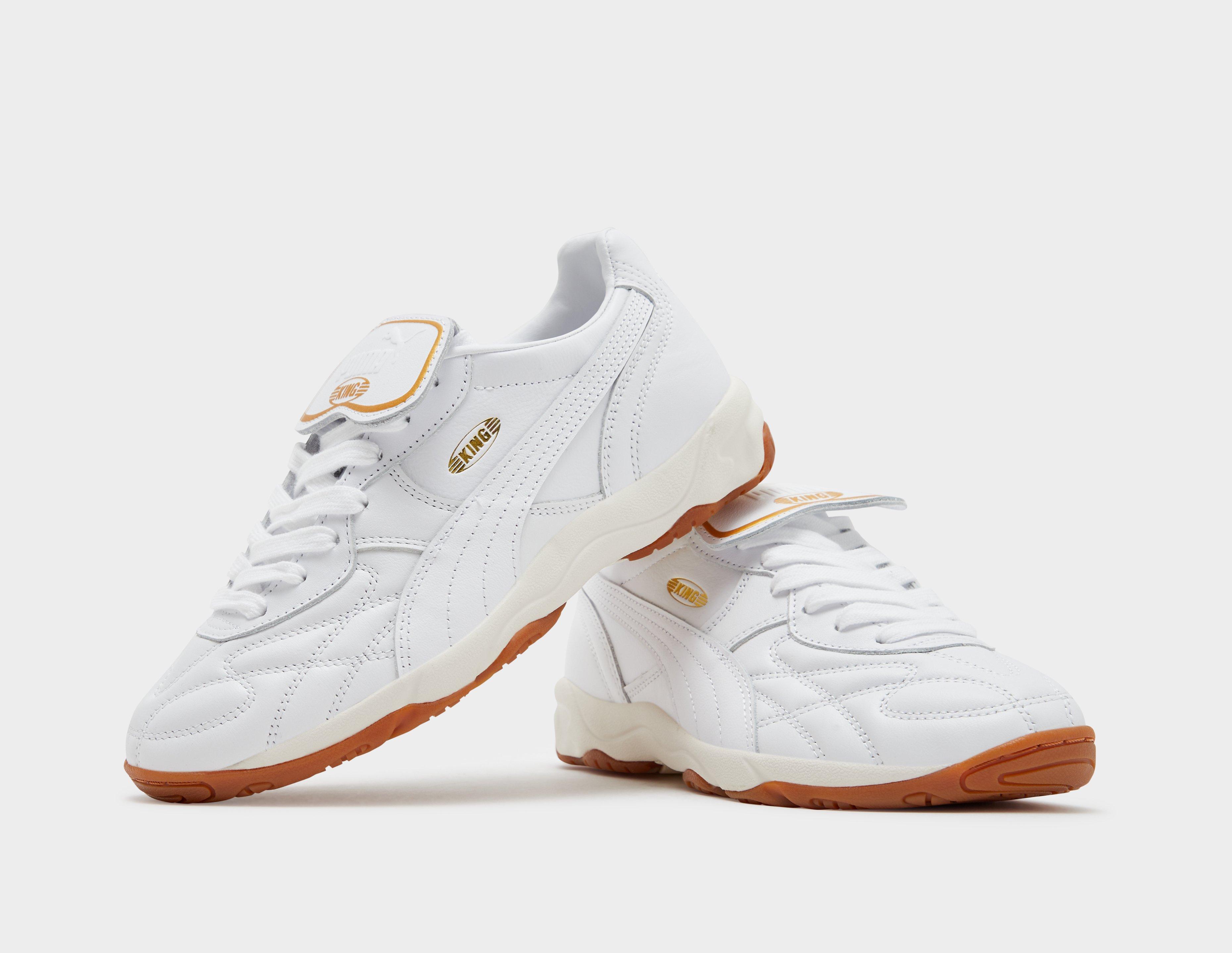 PUMA King Indoor