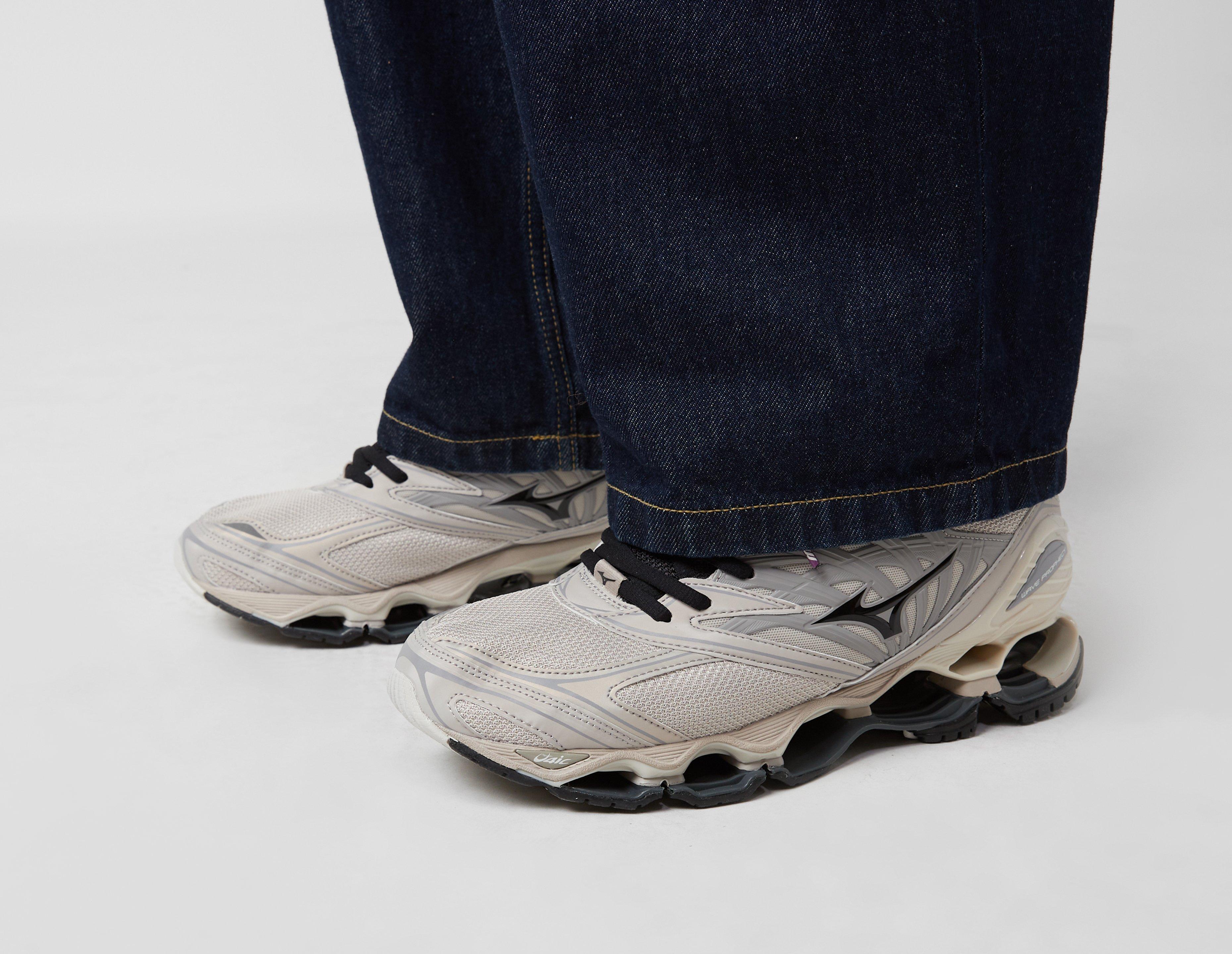 Mizuno Wave Prophecy LS