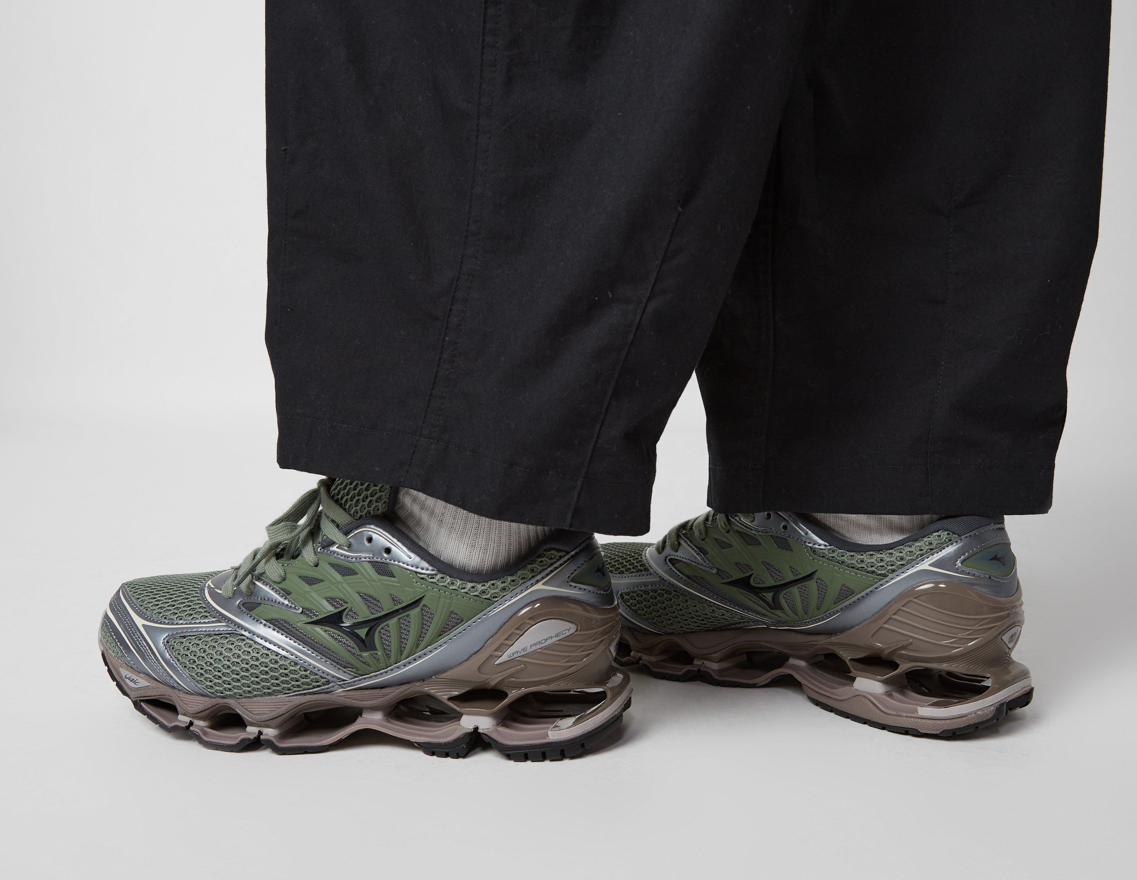 Mizuno Wave Prophecy LS