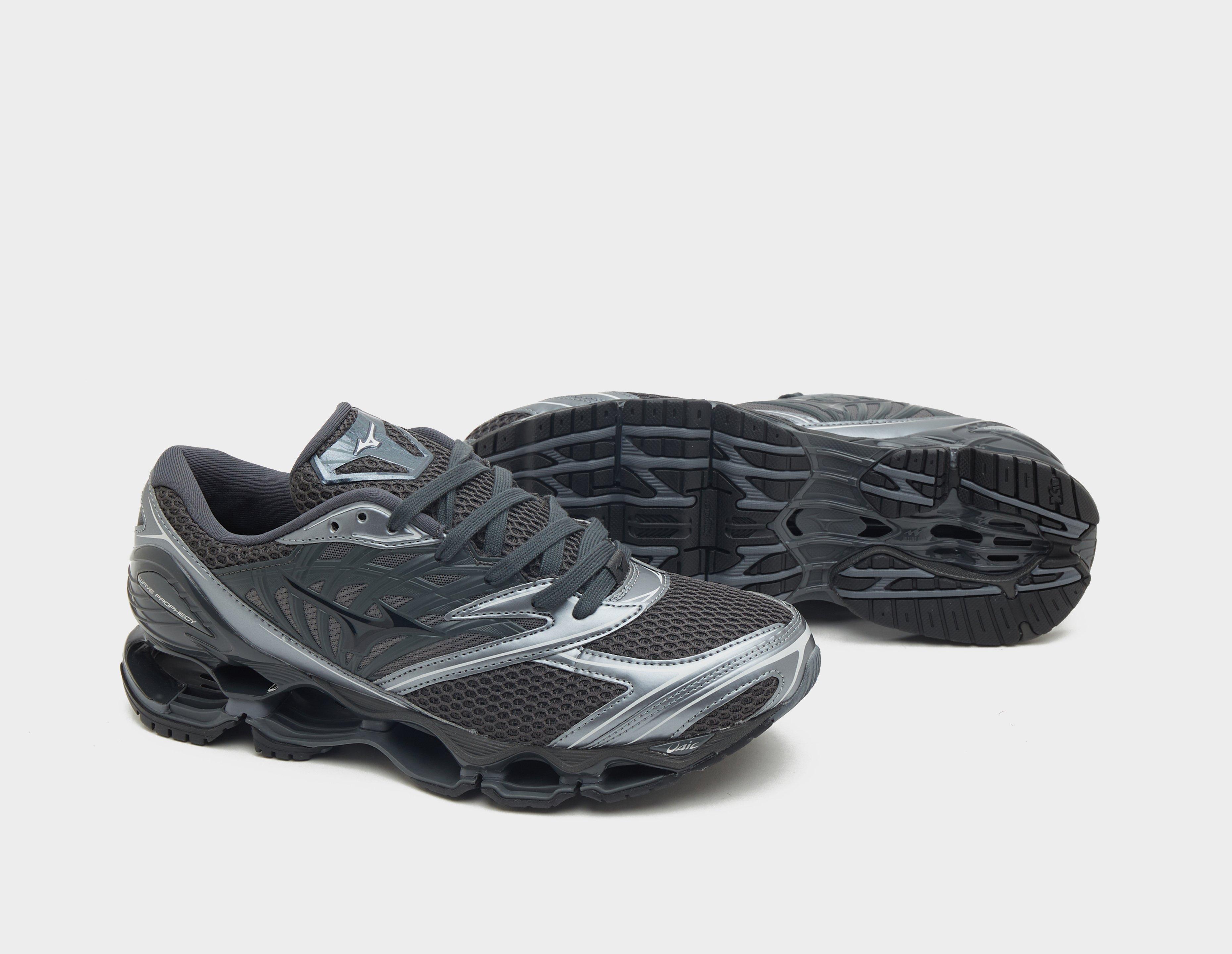Mizuno Wave Prophecy LS