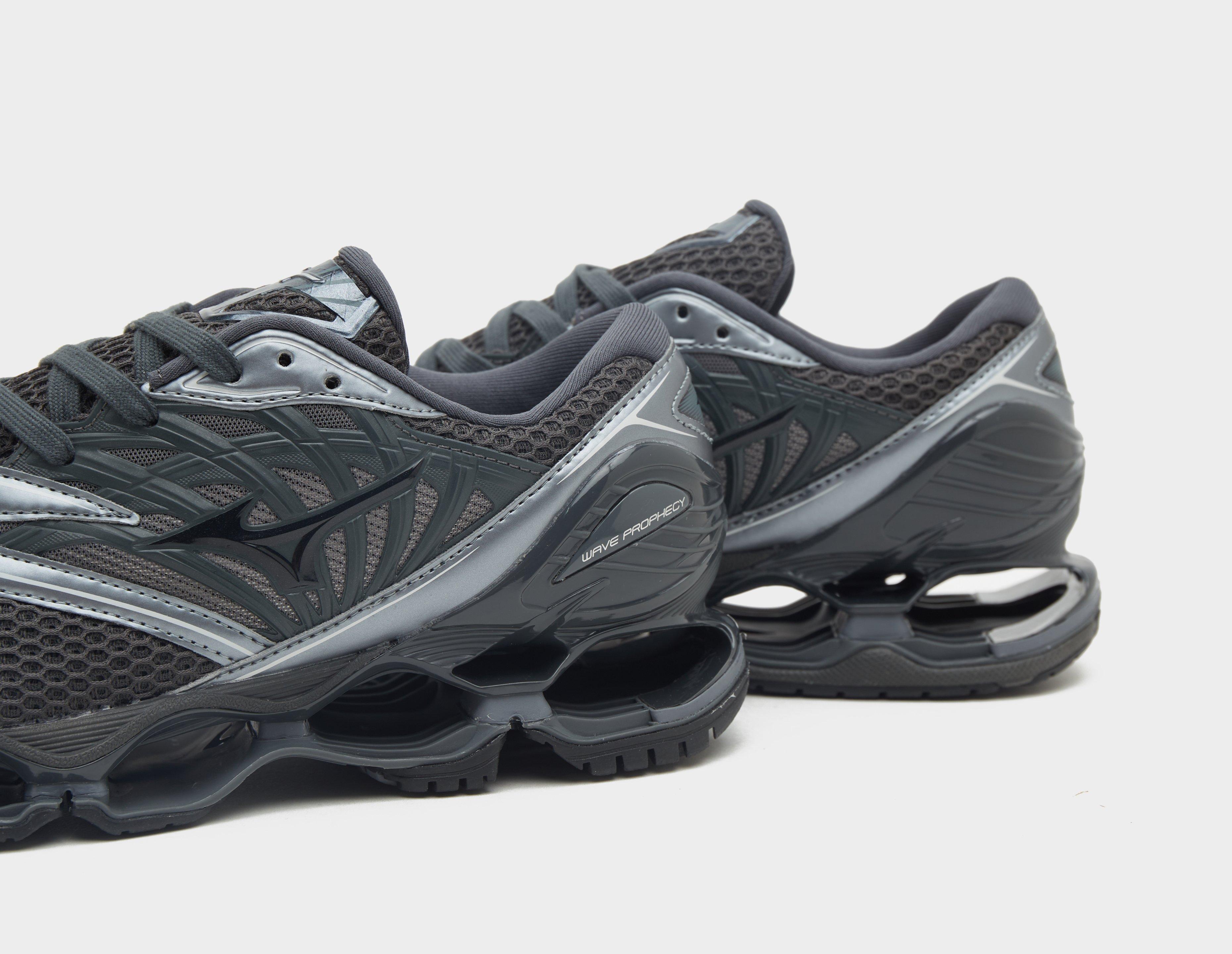 Mizuno Wave Prophecy LS