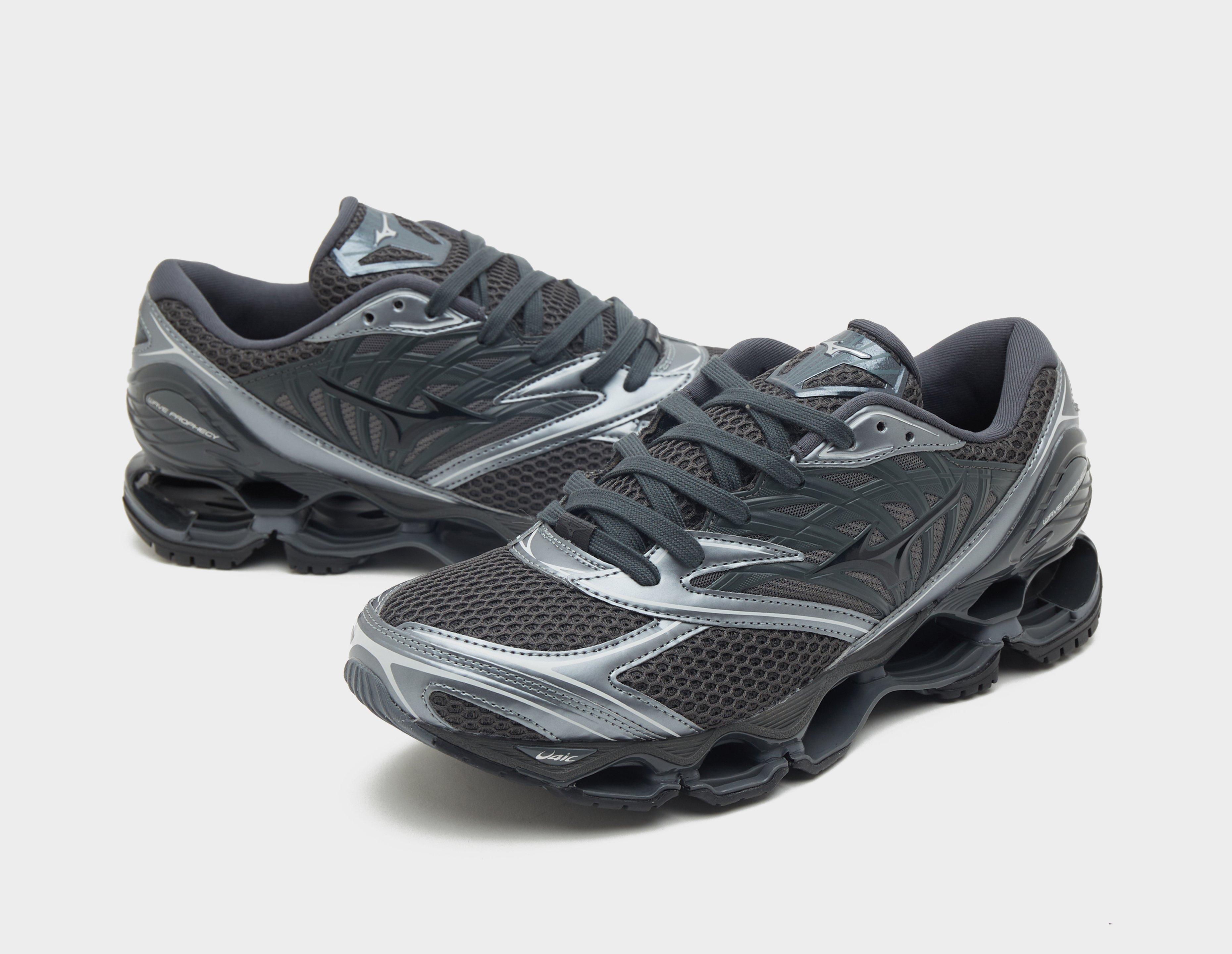 Mizuno Wave Prophecy LS