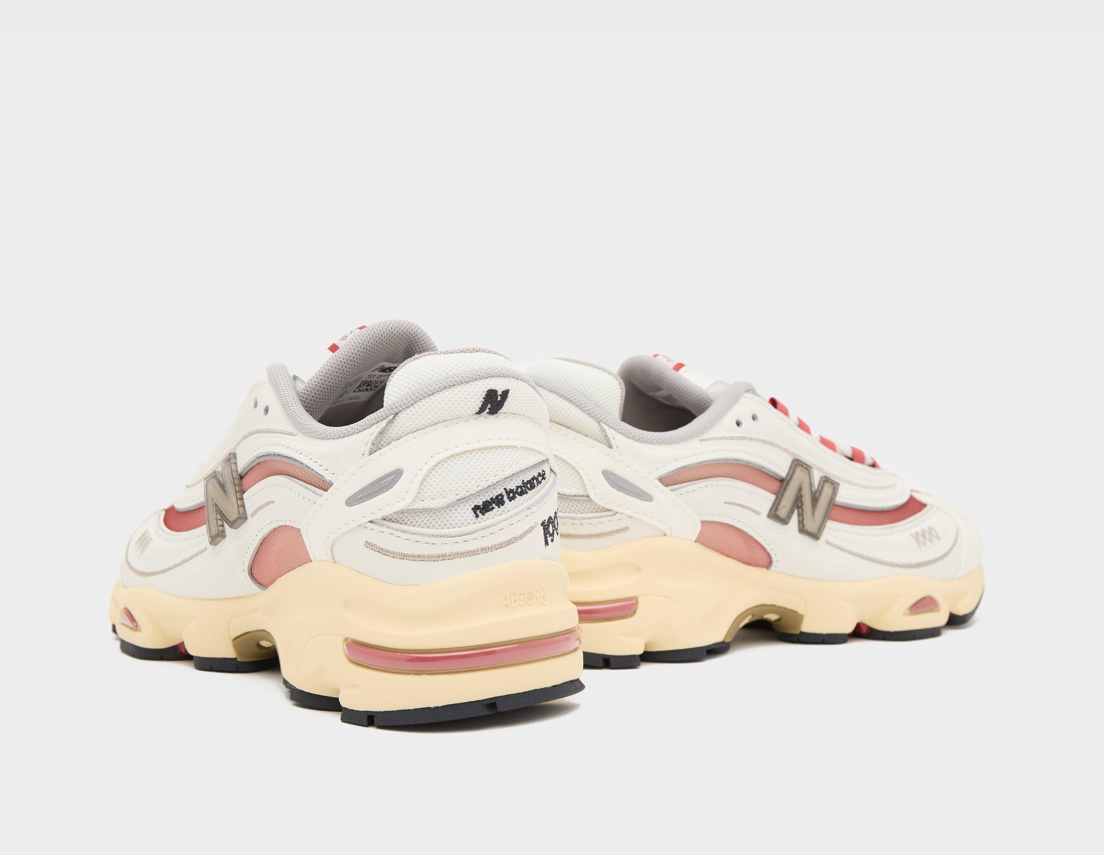 New Balance 1000 Women's