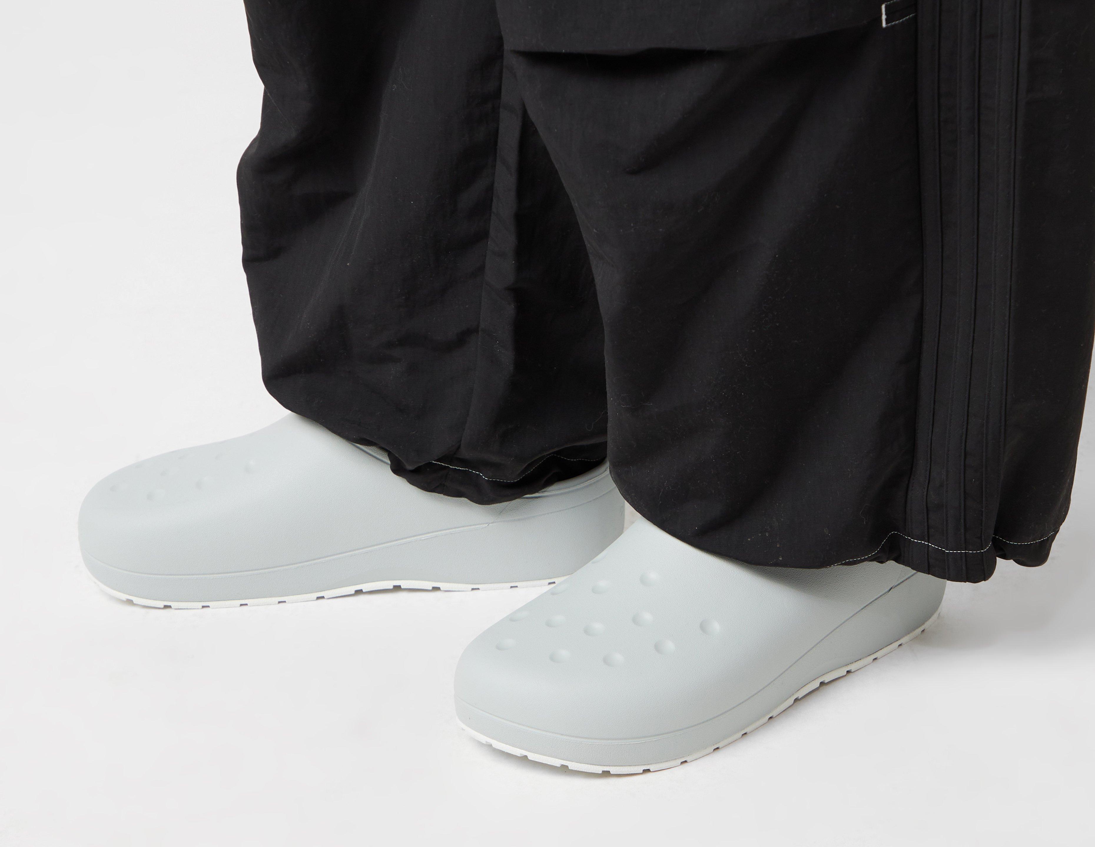 Crocs Classic Quiet Clog