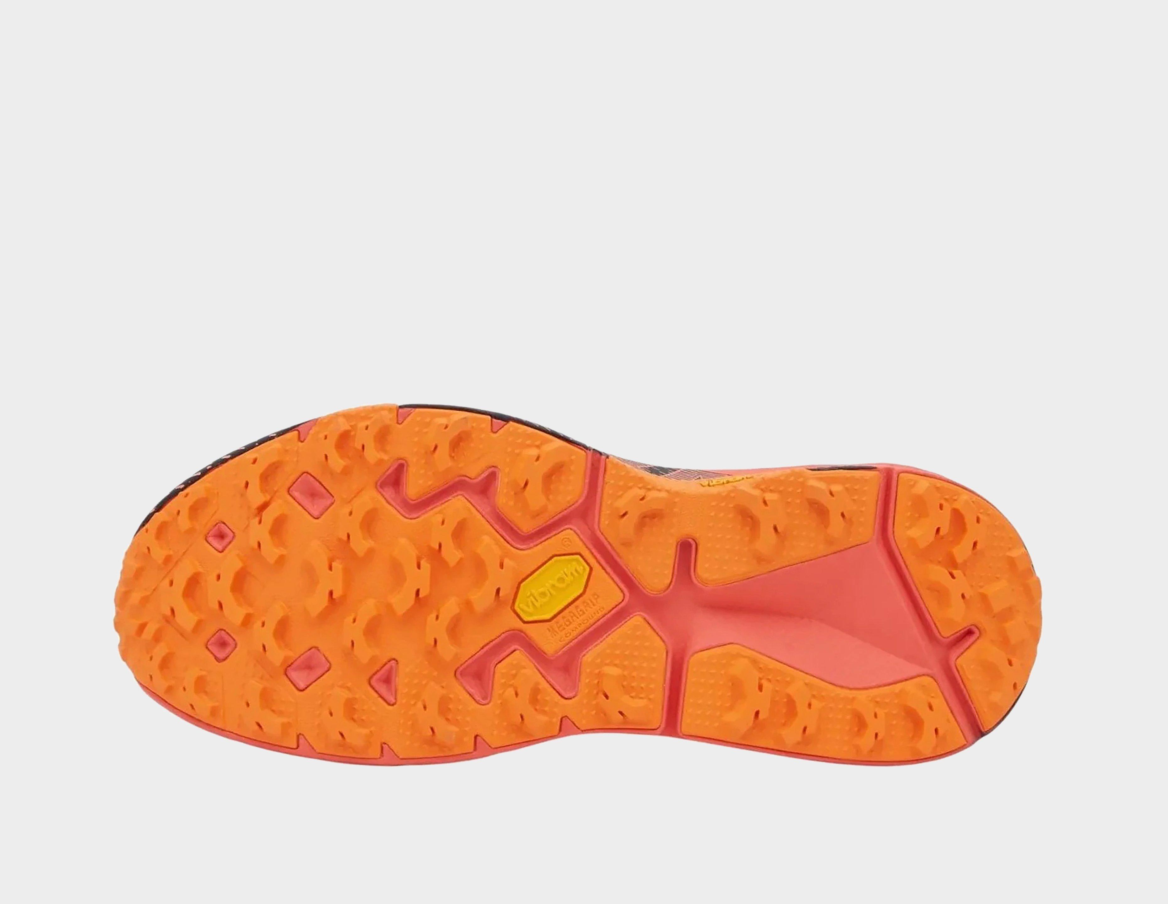 HOKA Speedgoat 2