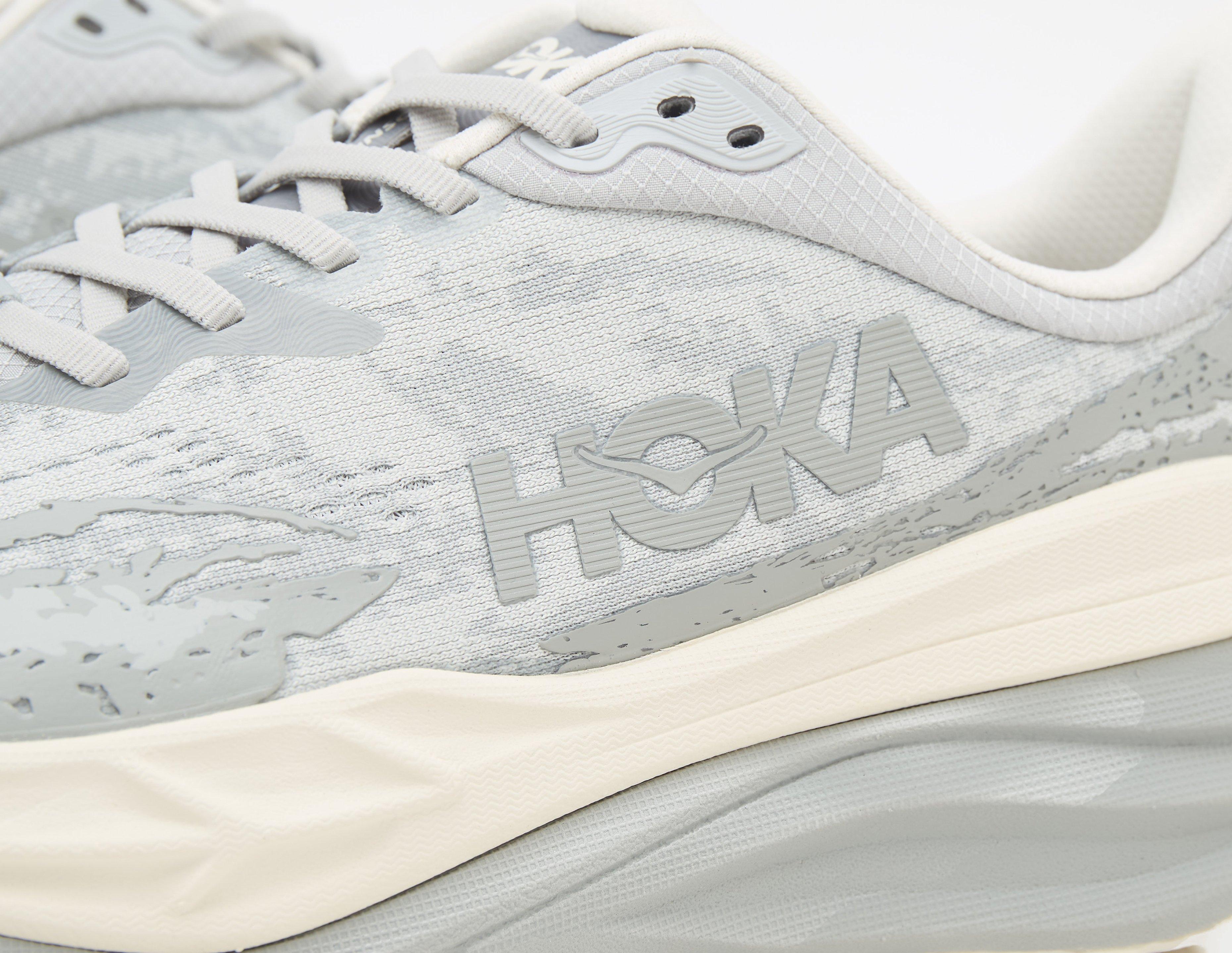 HOKA Stinson 7