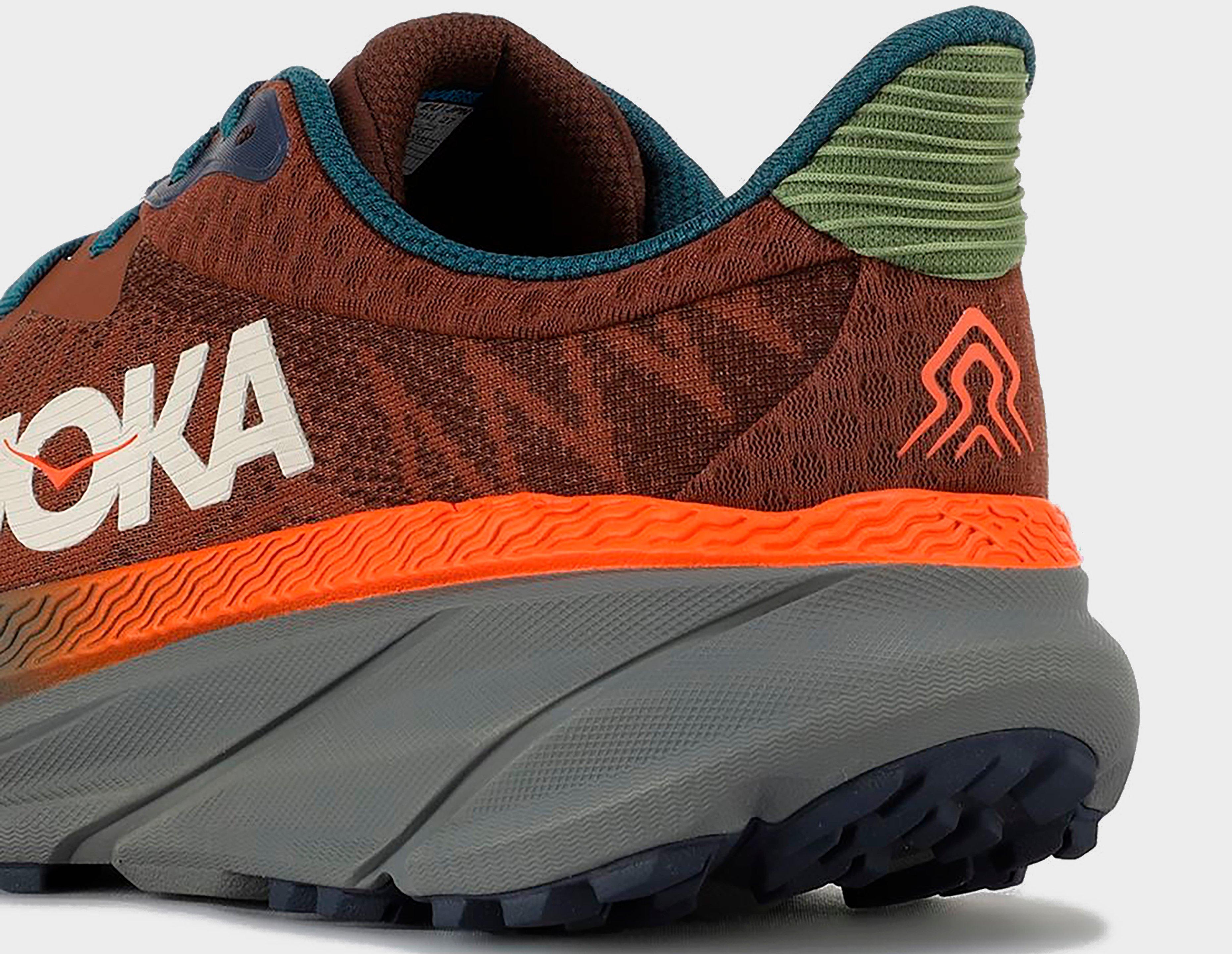 HOKA Challenger 7