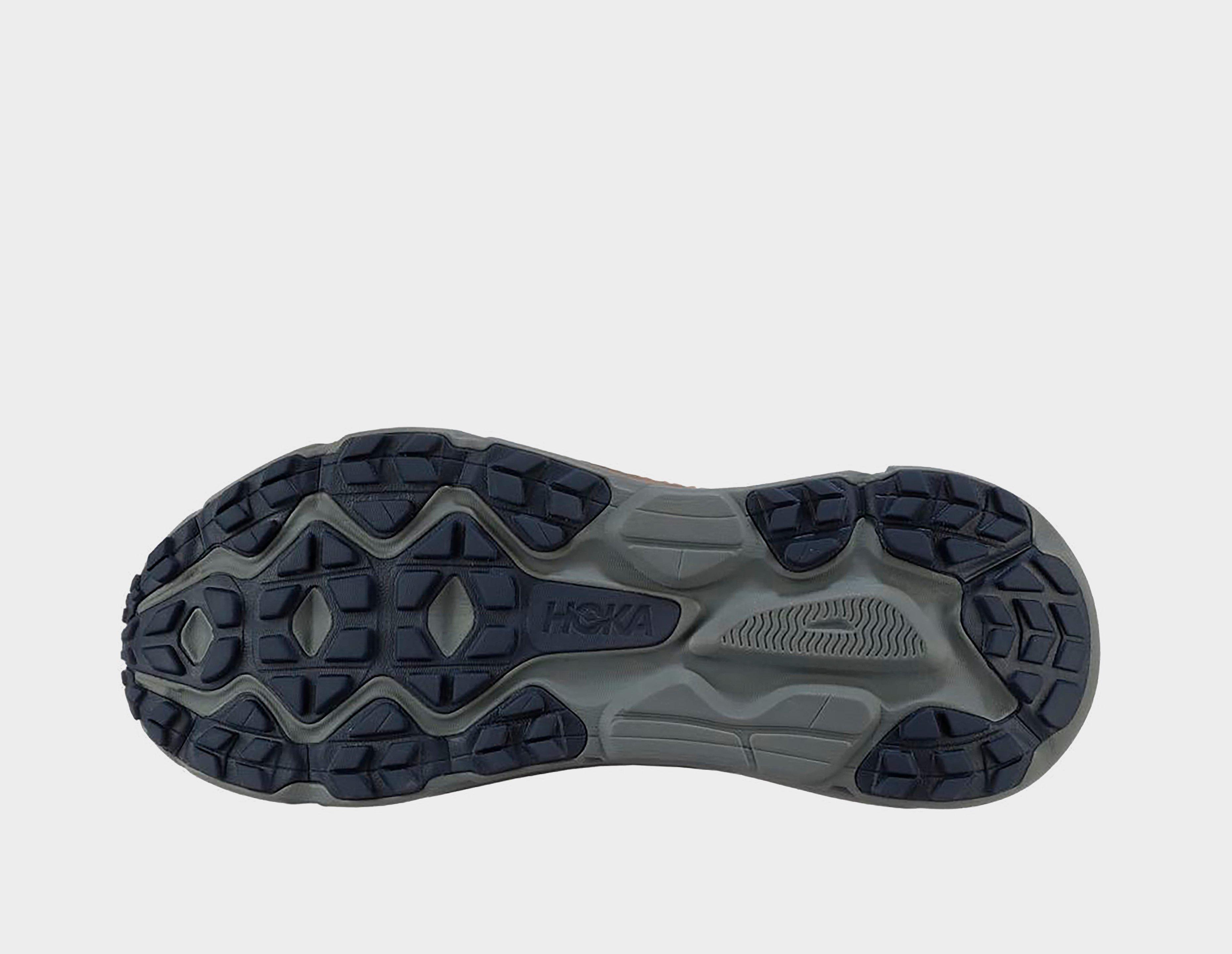 HOKA Challenger 7