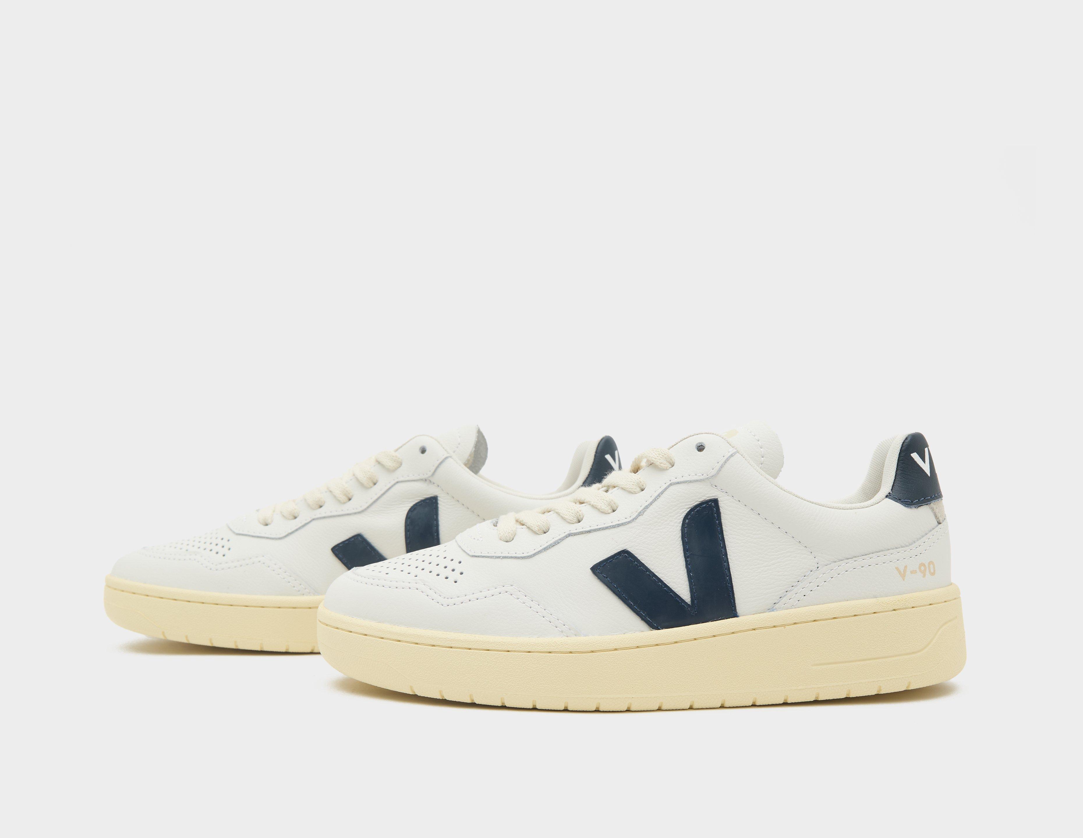 Veja V-90 Women's