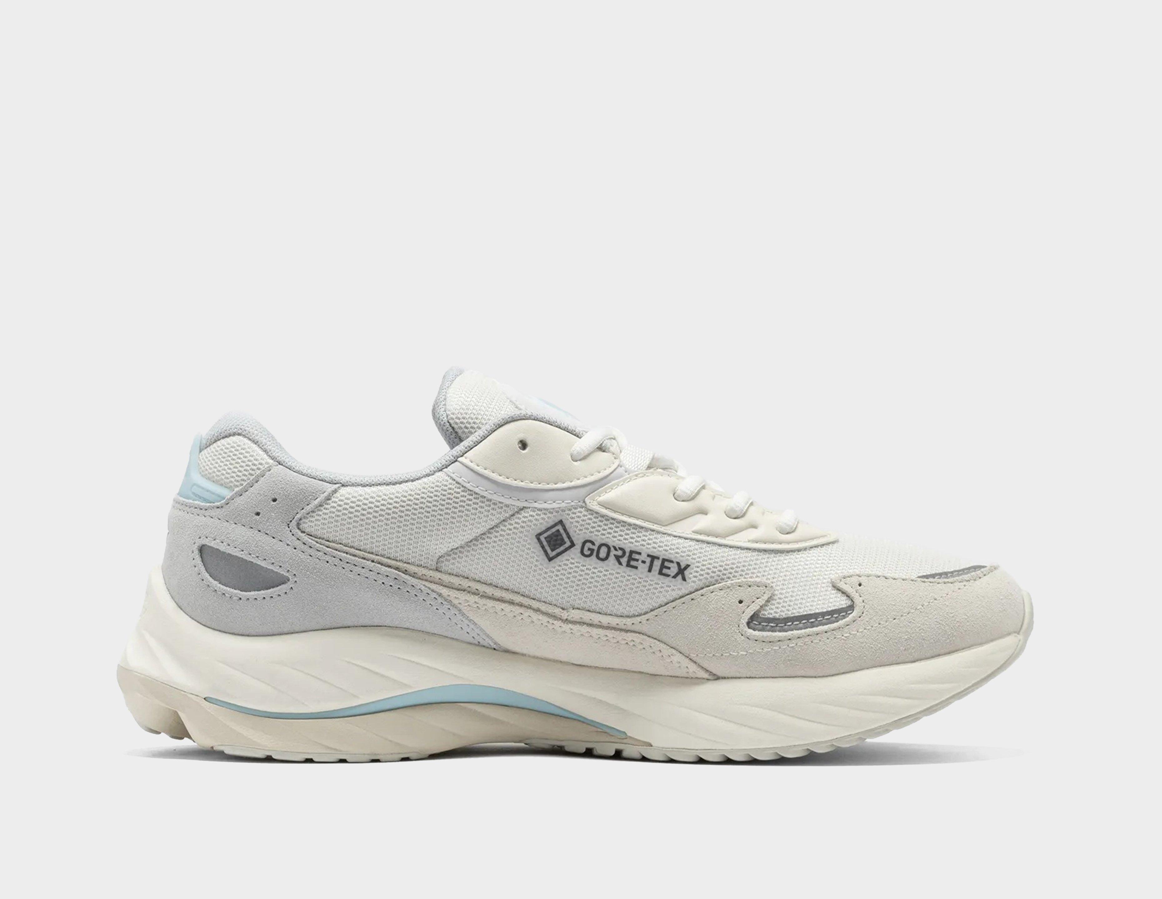 Mizuno x BSTN Wave Rider Beta GORE-TEX