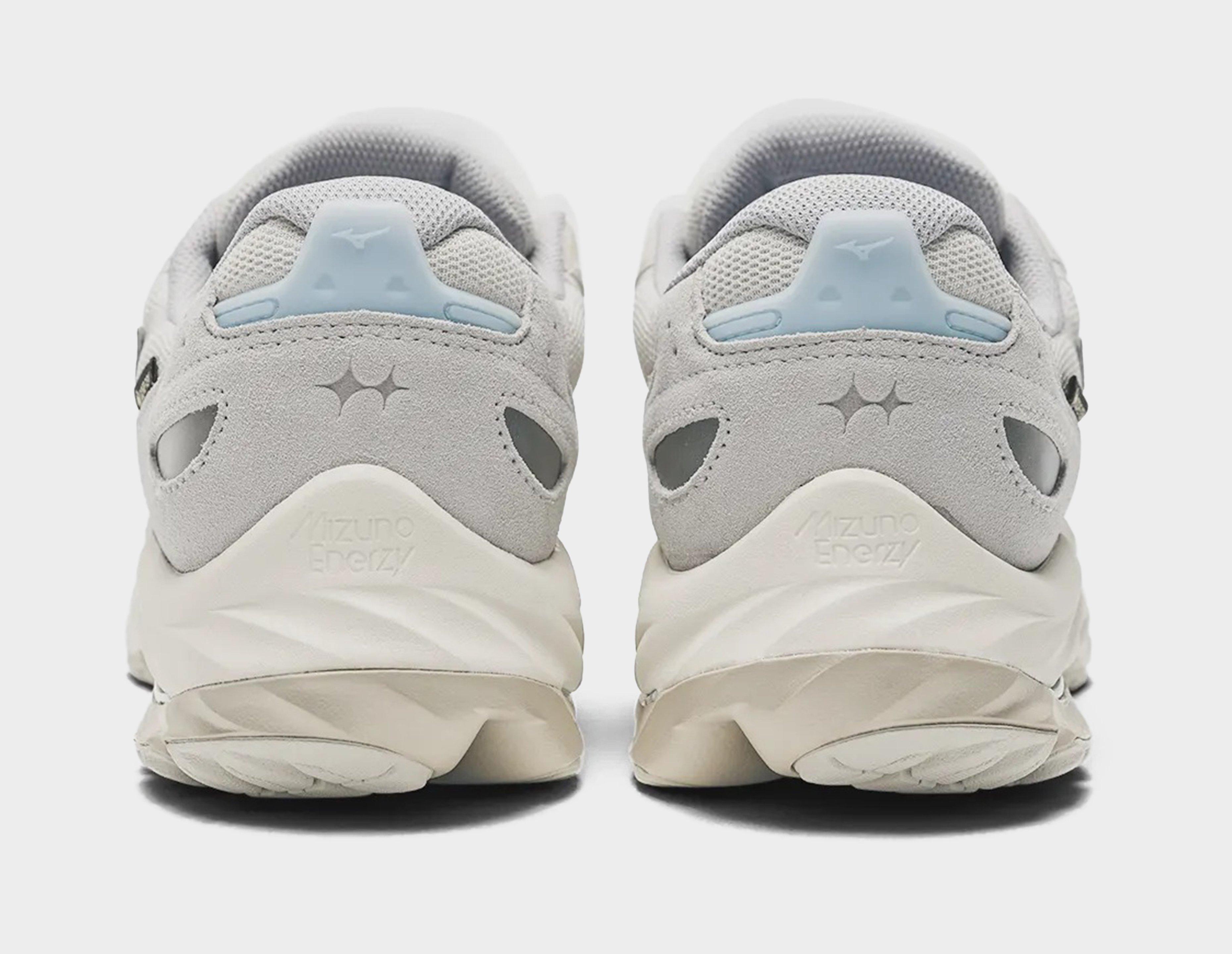 Mizuno x BSTN Wave Rider Beta GORE-TEX