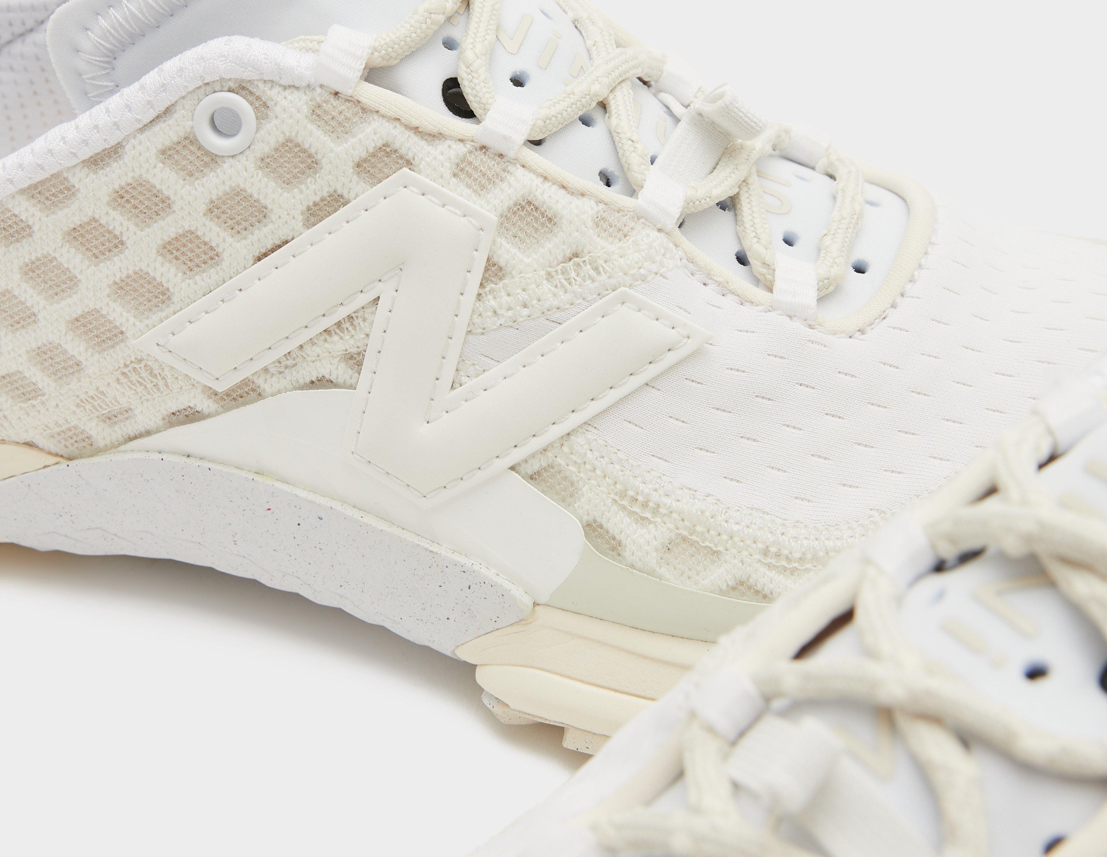 New Balance Minimus T10