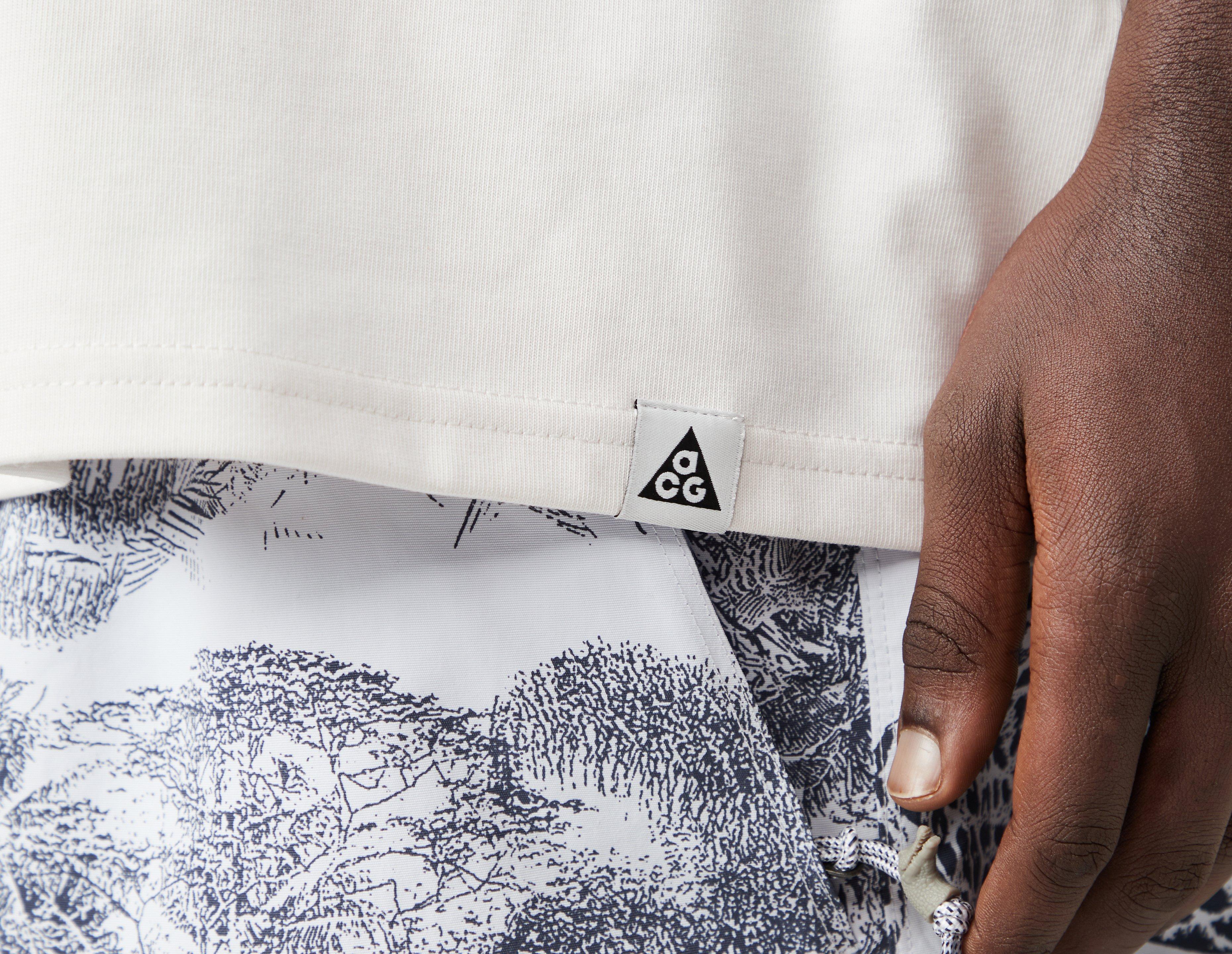 Nike ACG Guide T-Shirt