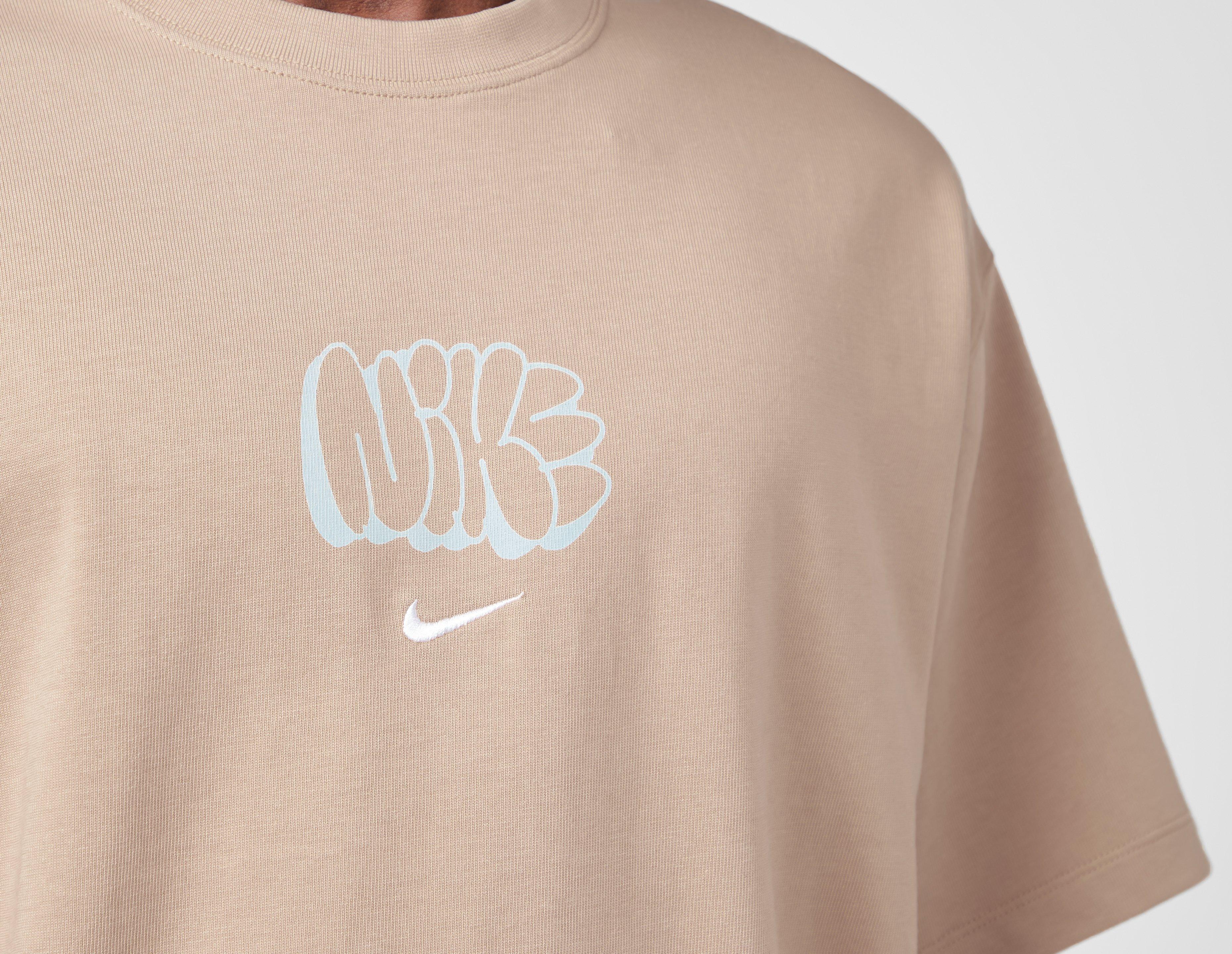 Nike camiseta Solo Swoosh Graffiti