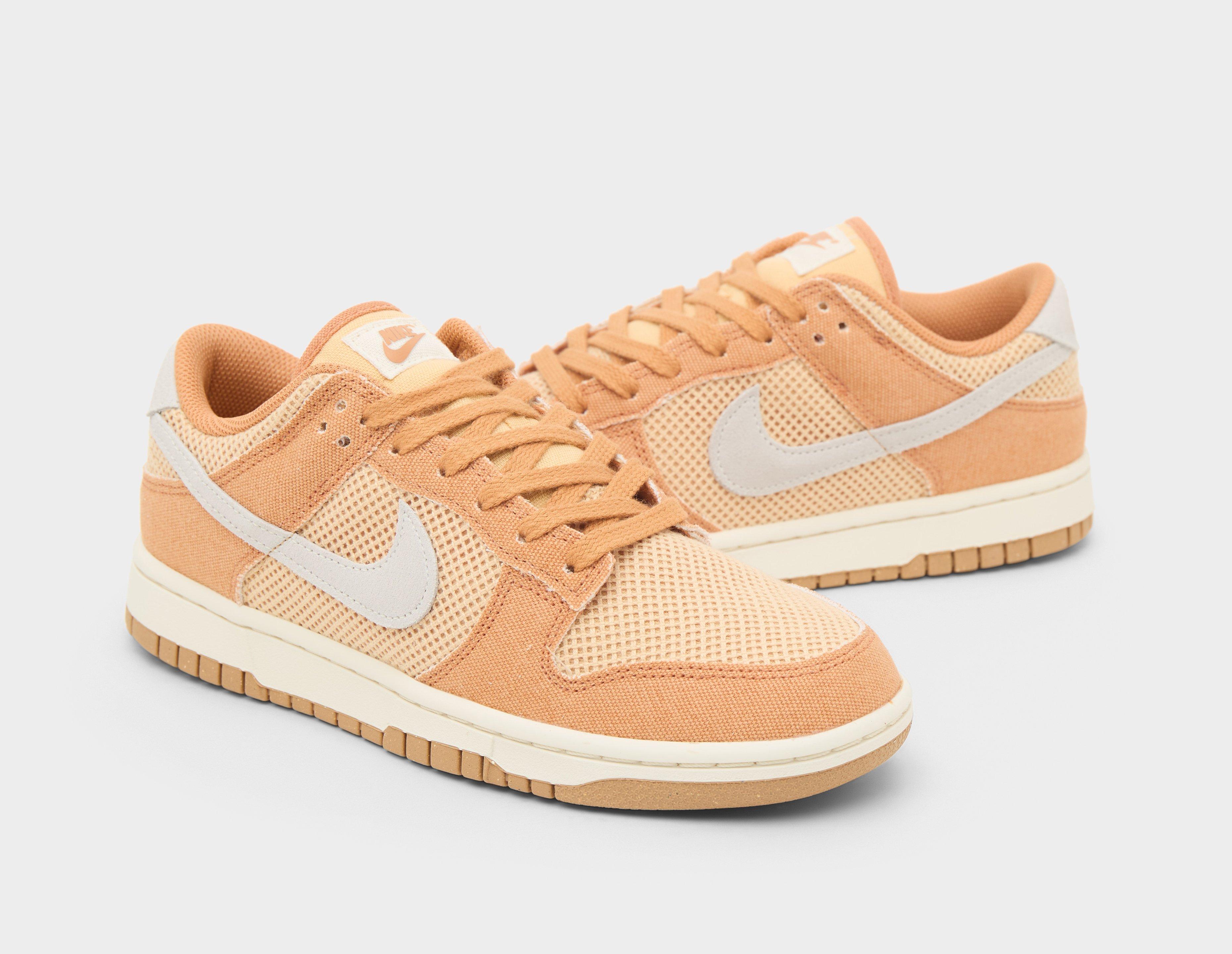 Nike Dunk Low Women's