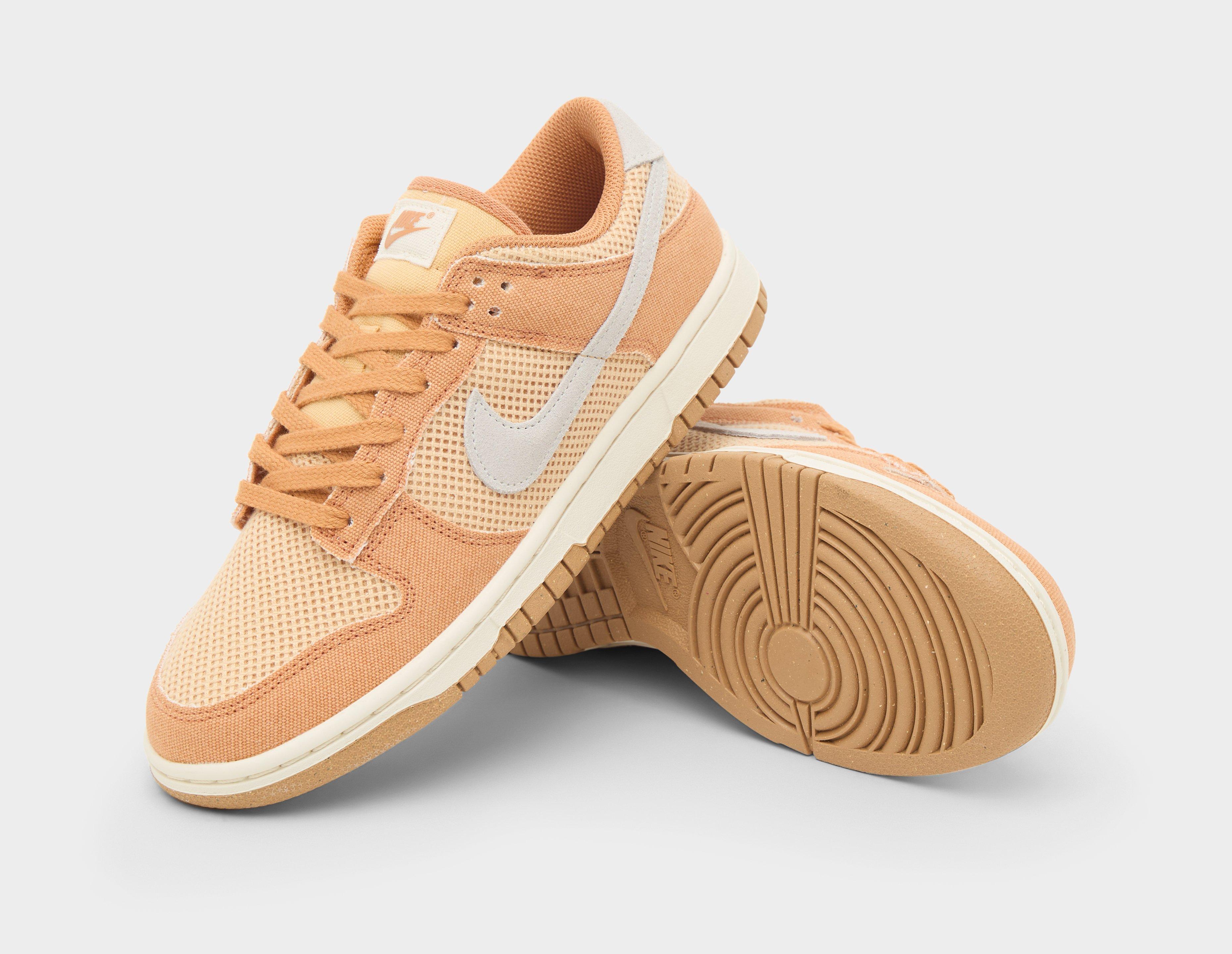 Nike Dunk Low Women's
